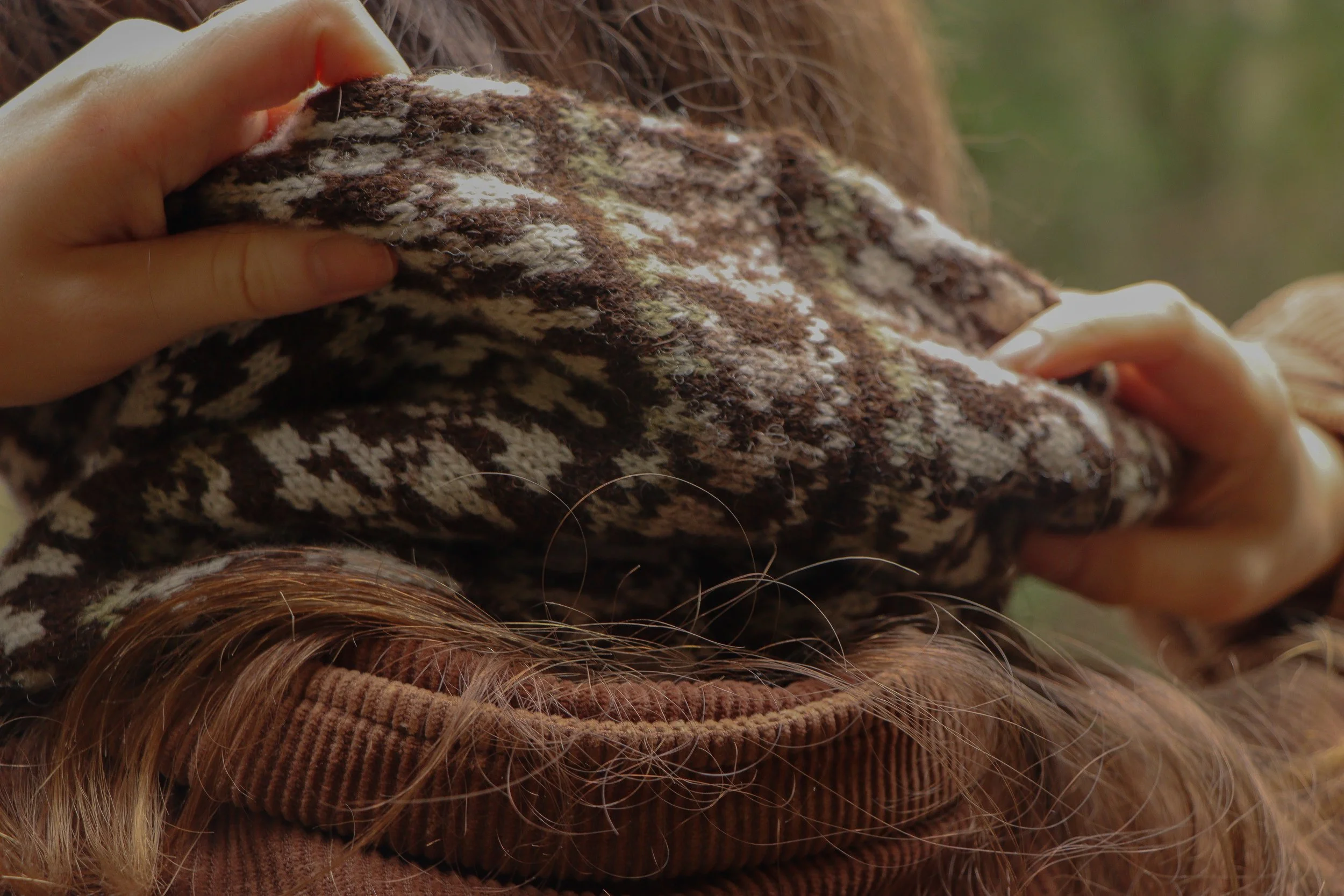 Close-up of heather inspired snood by Lizzie Forbes.