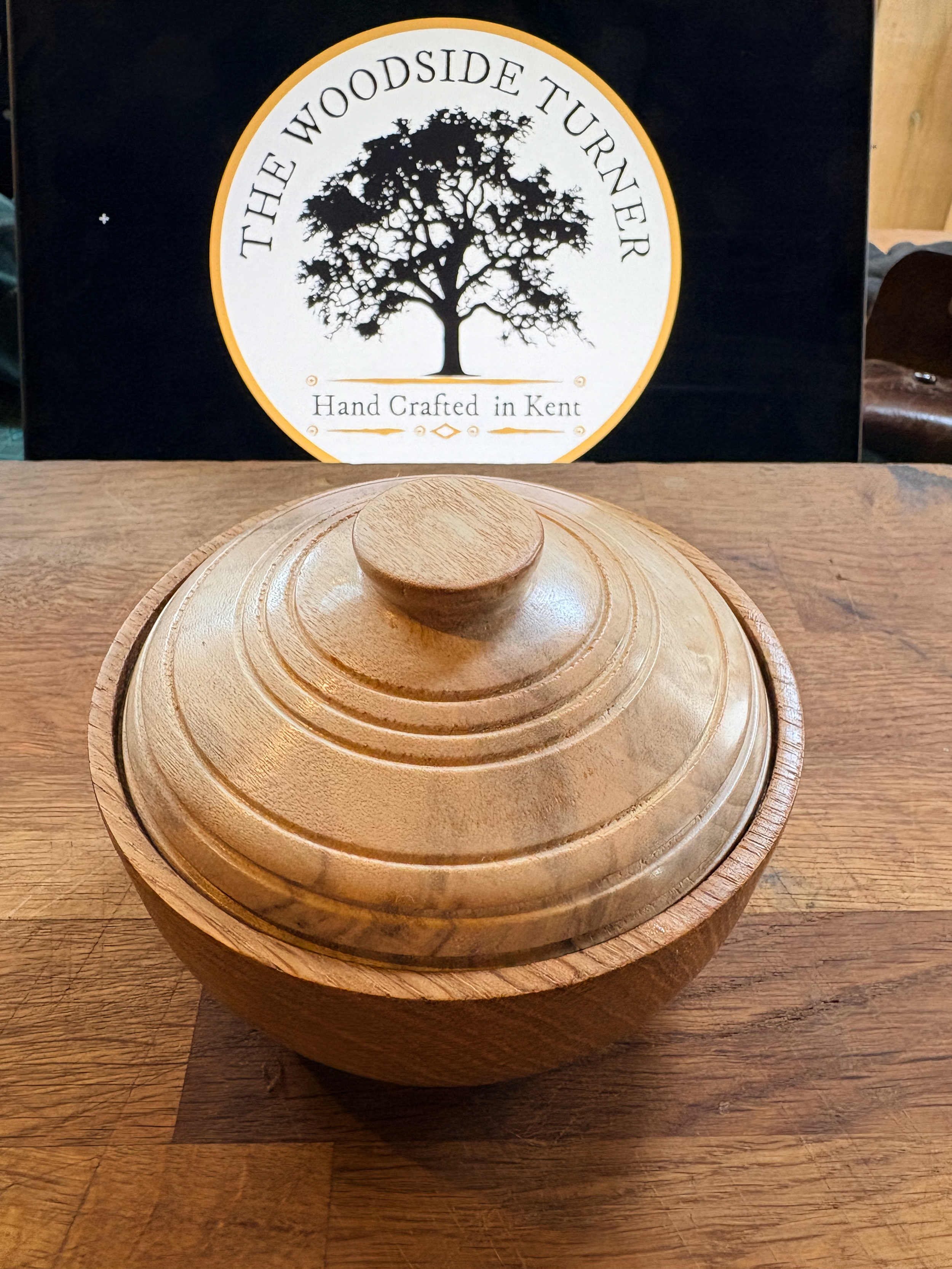 Oak bowl with spalted poplar lid