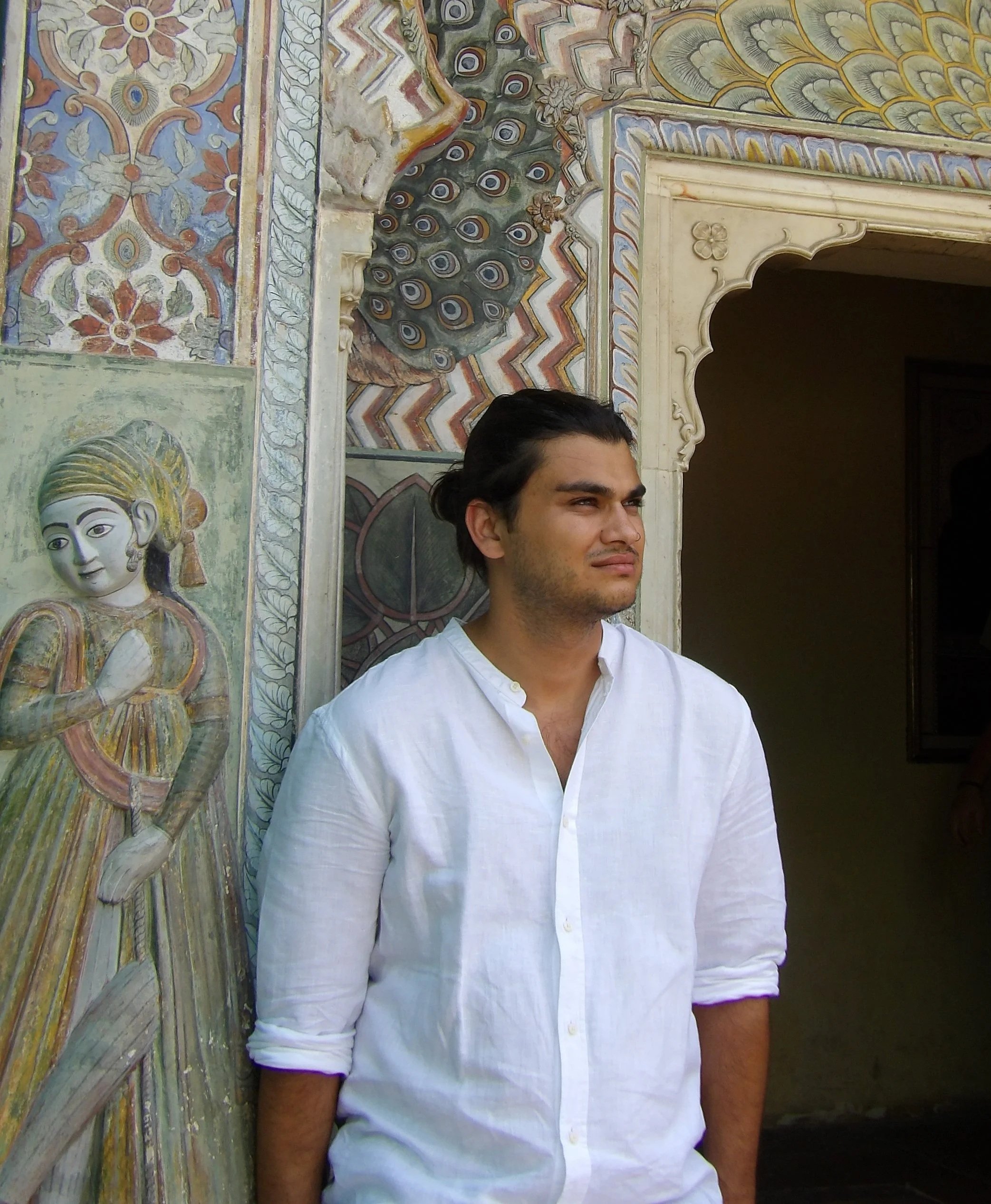 Elias, founder of Katha Sourcing, at a hand-painted haveli in Rajasthan, India