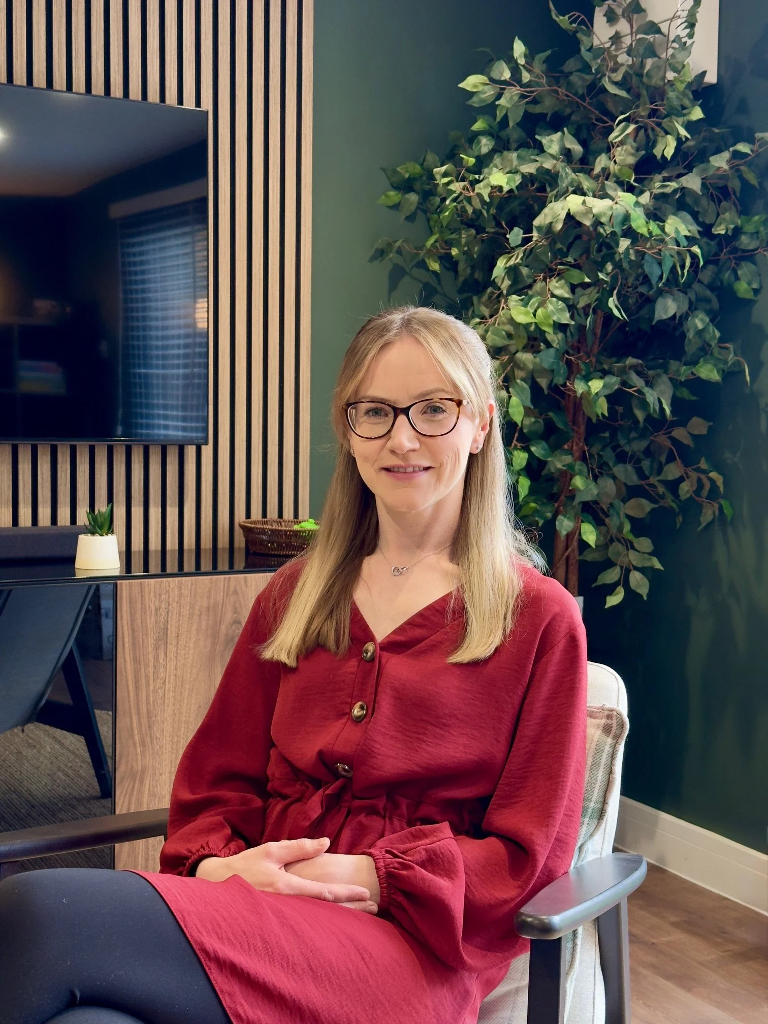 BABCP Accredited CBT Therapist West Sussex