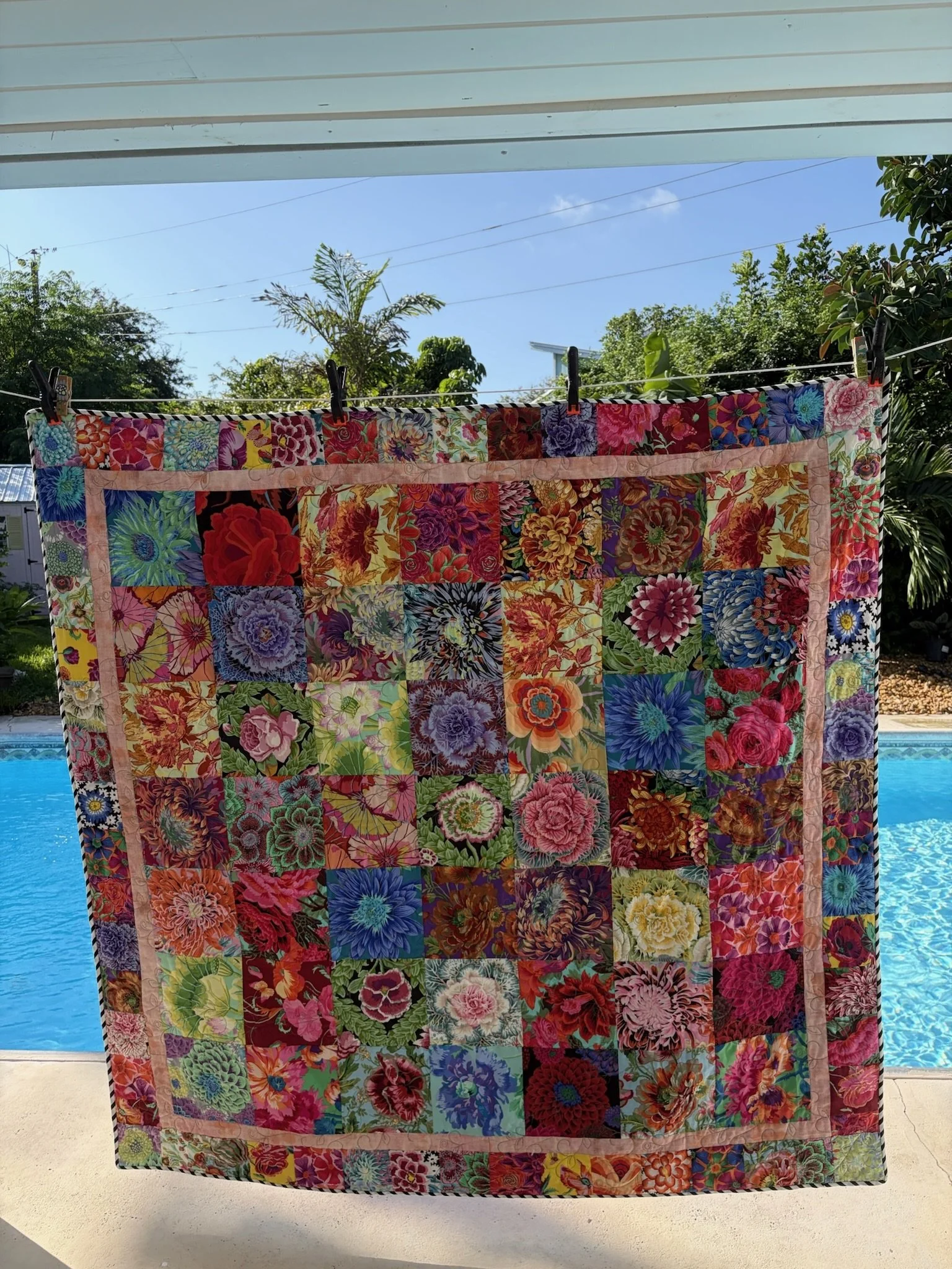 Colorful quilt with floral patterns