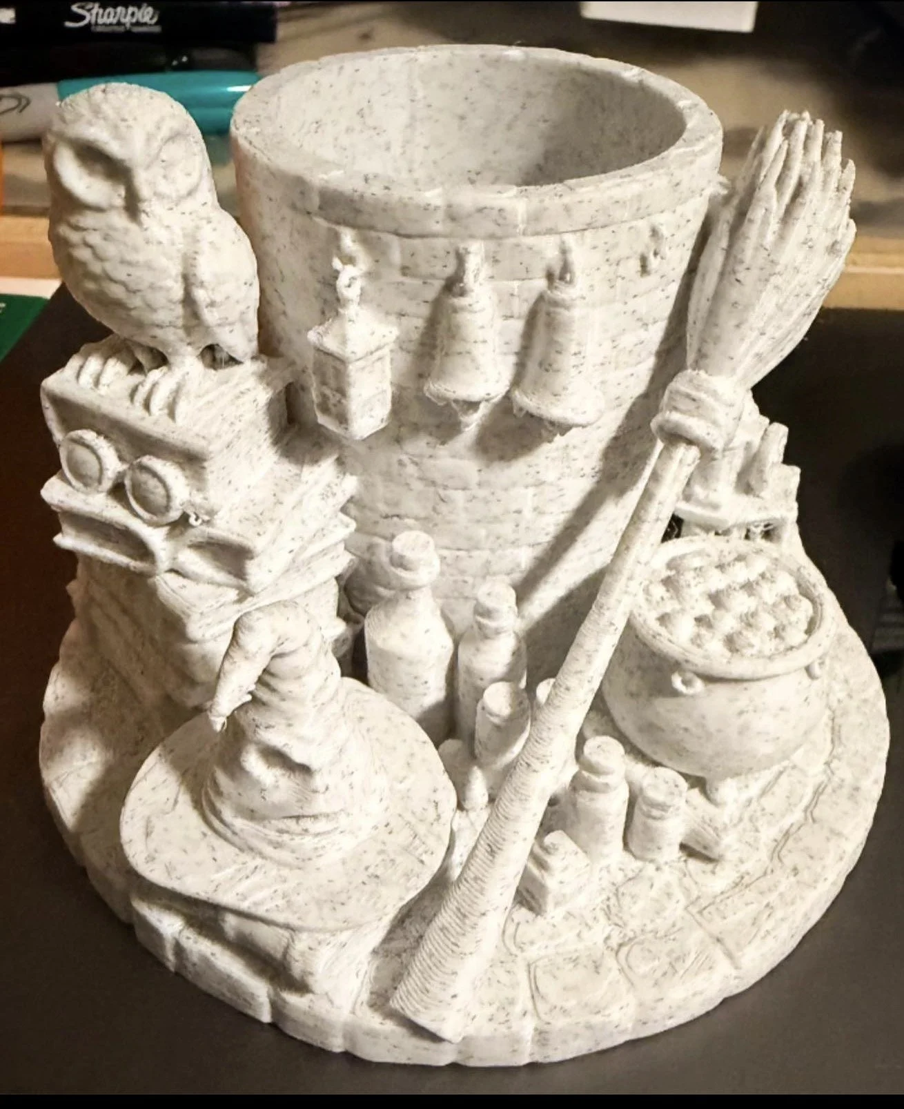 wizard house pen holder