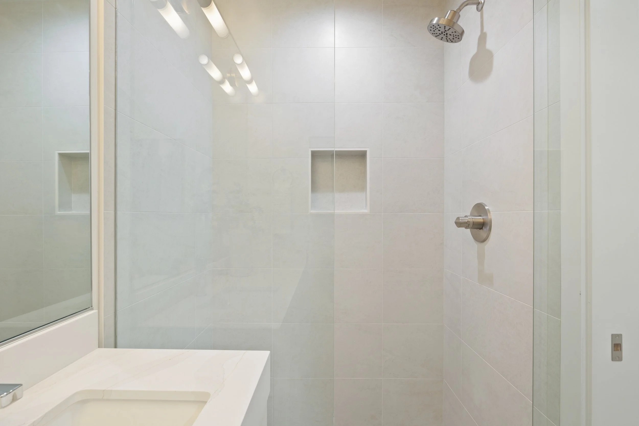 21-Woodview_Matt_Anello-21-MLS.jpg