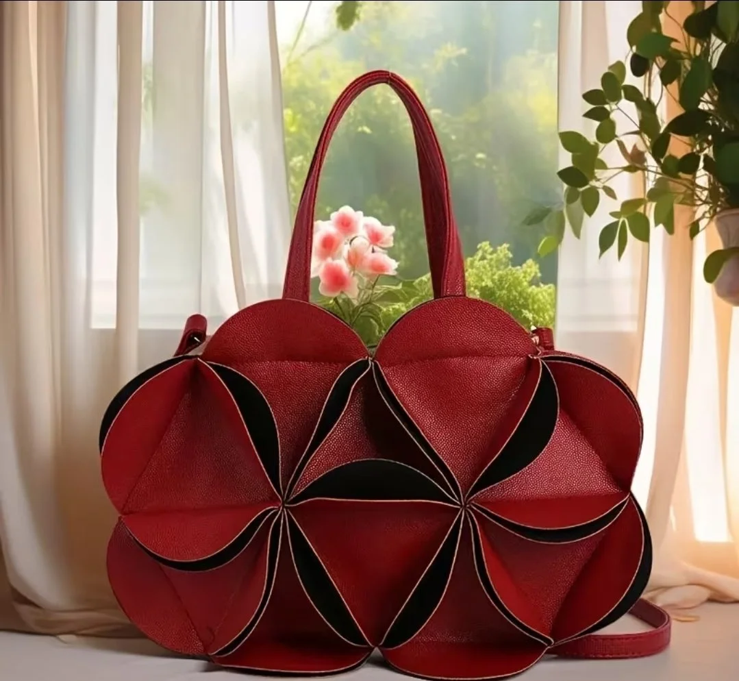 Geometric Flower Handbag