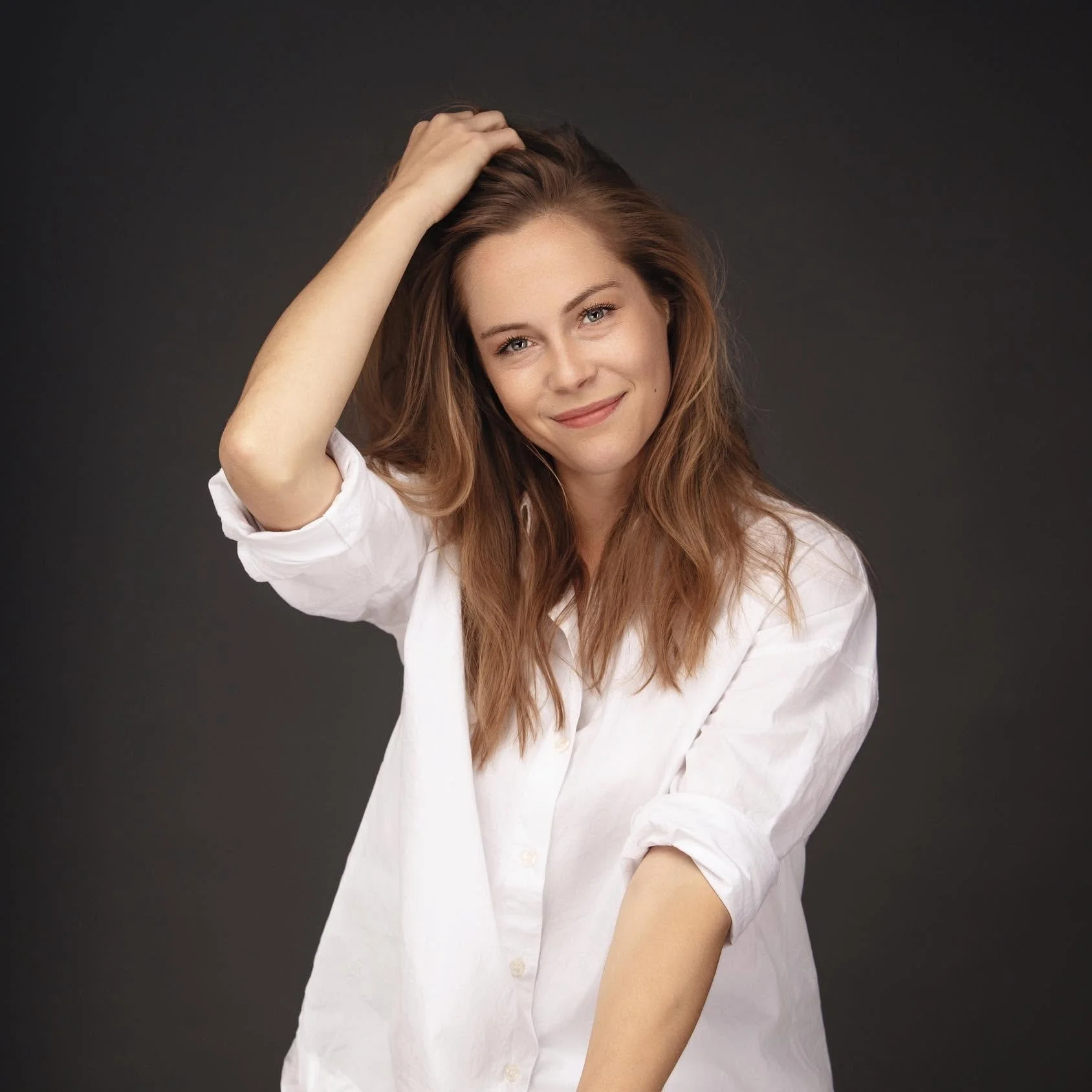 pevka igralka ambasadorka lea cok