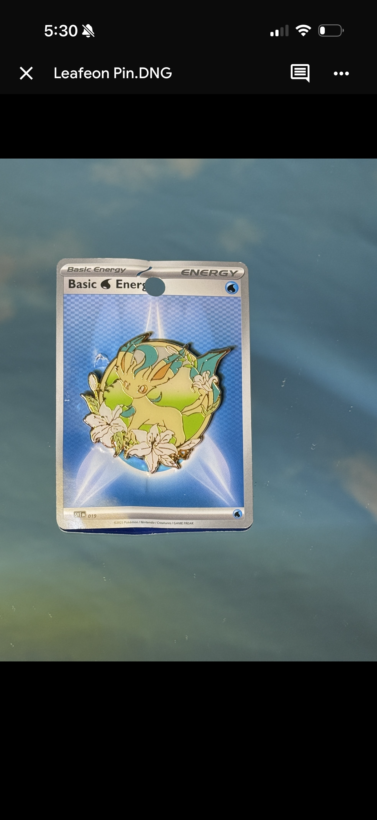 Leafeon Pin