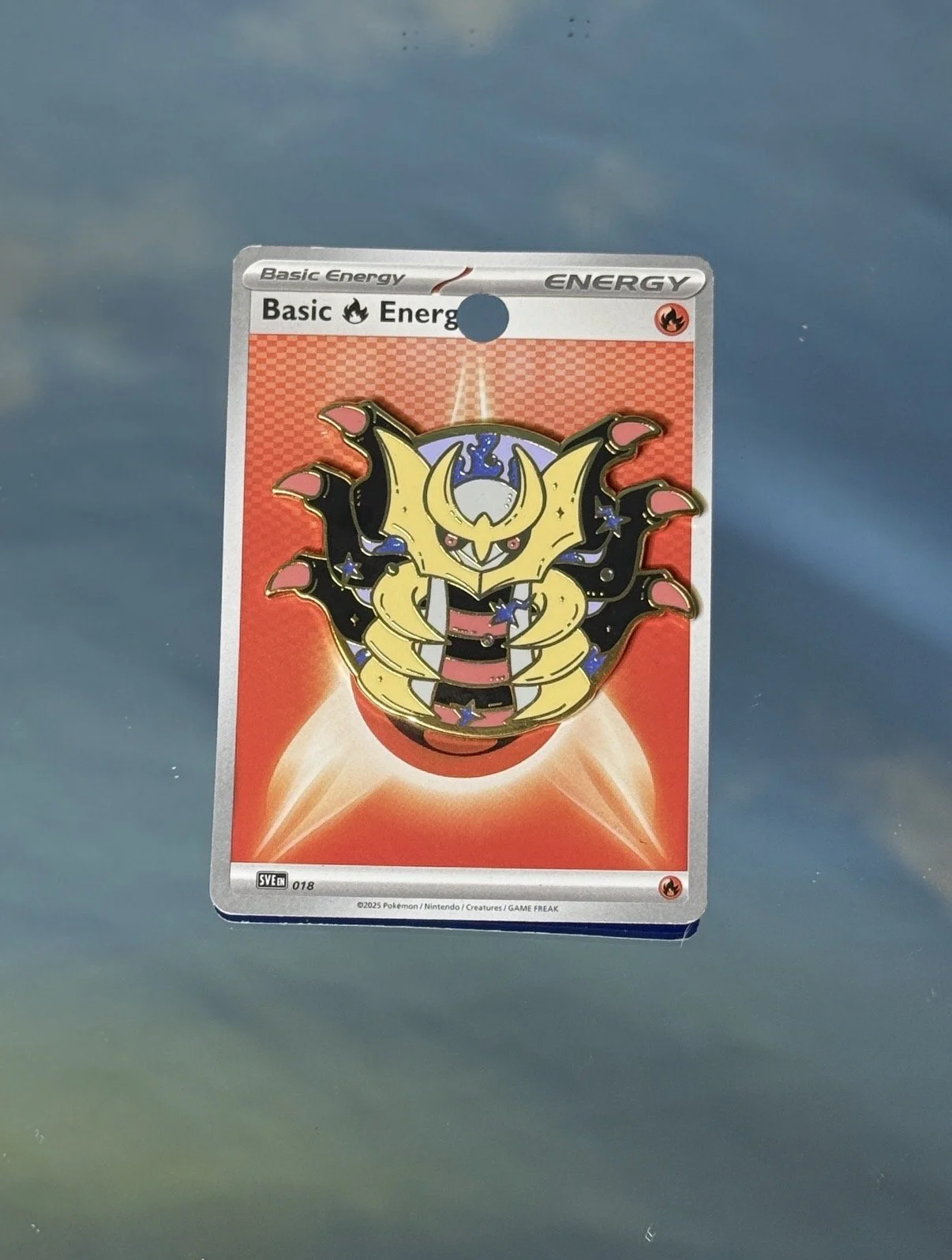 Giratina Pin