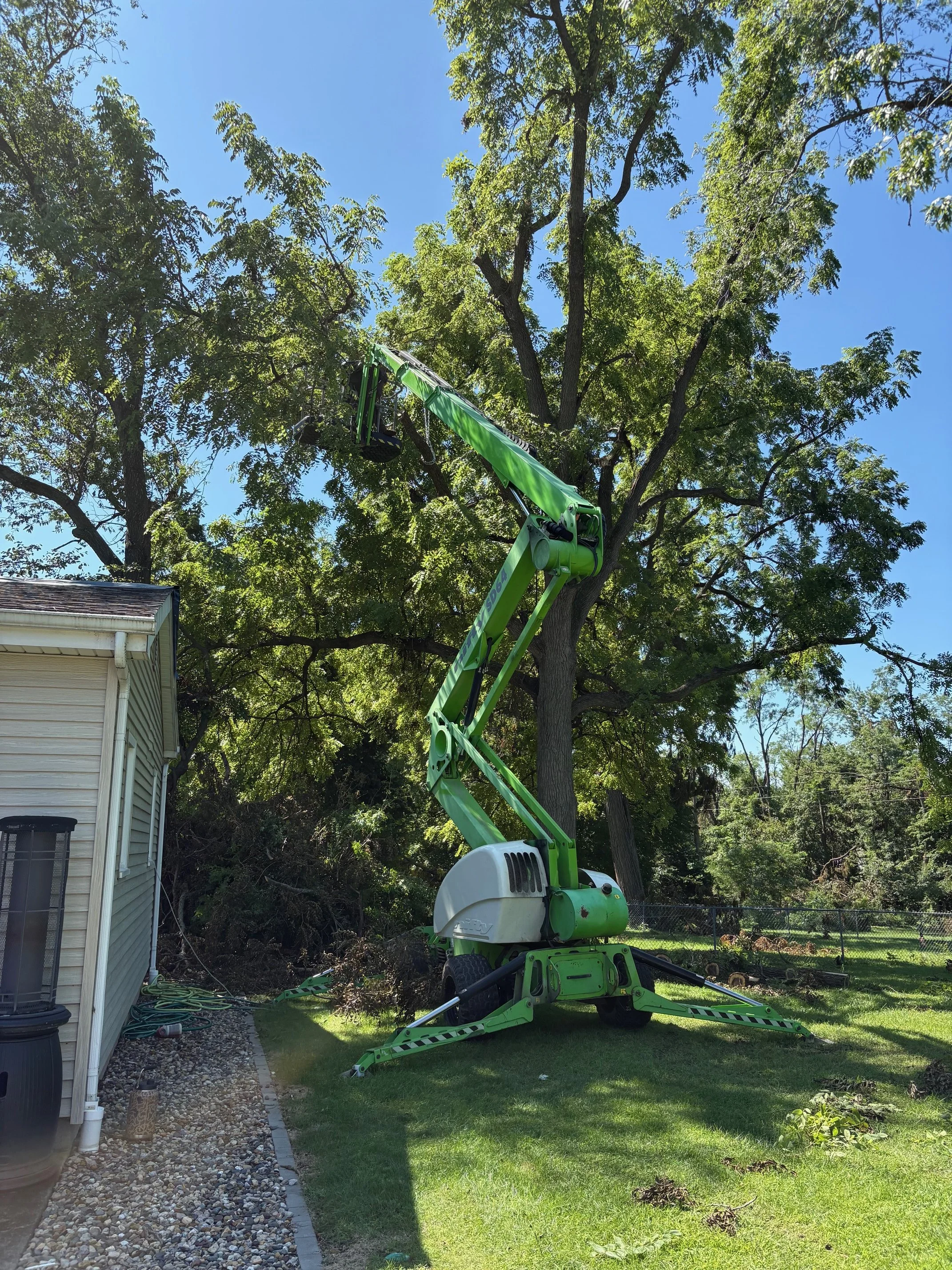 Crane/Lift Services