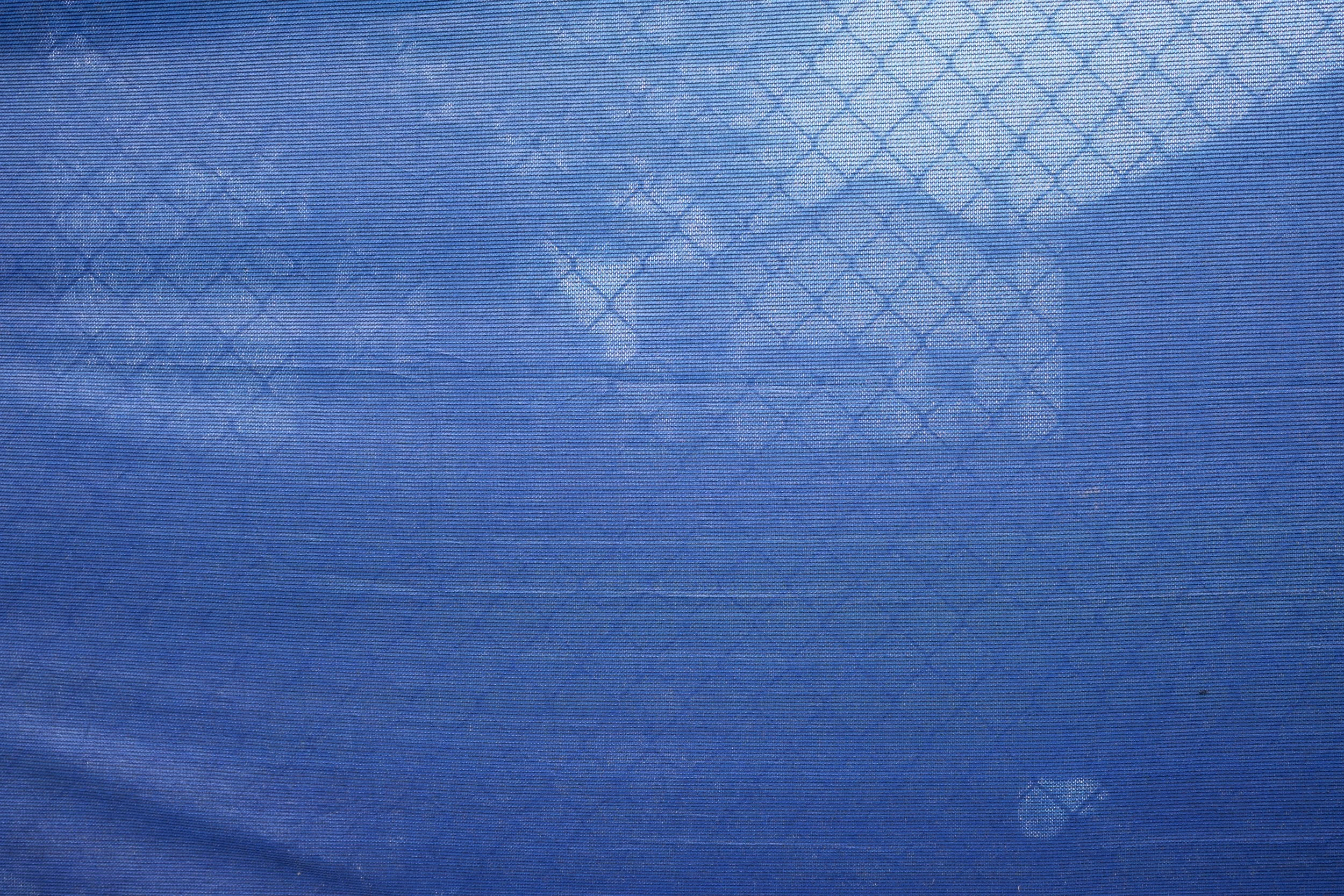 UNDERGLOW_BLUE_08_dsf2440.jpg