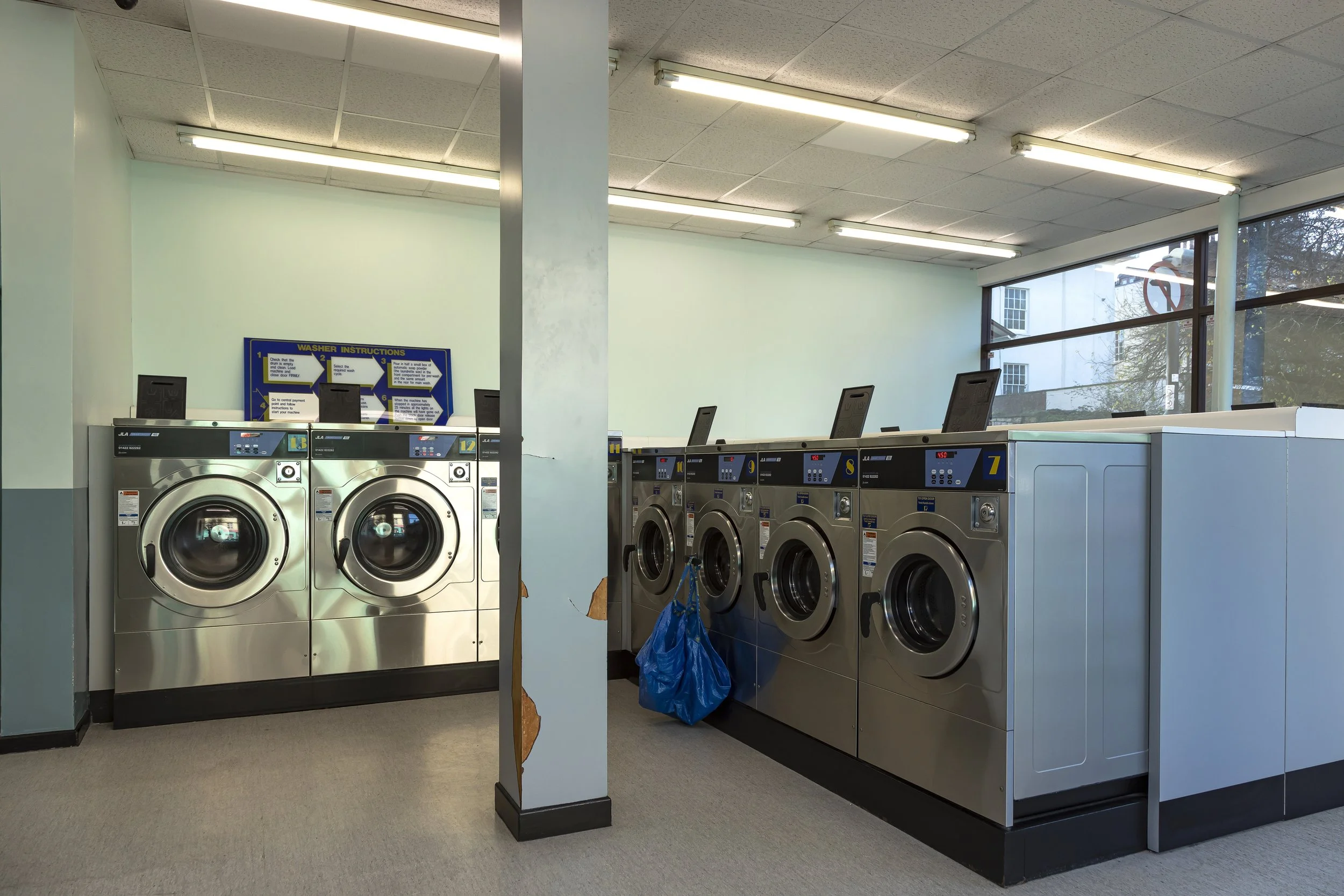 Cotham Hill Laundrette, Bristol, BS6