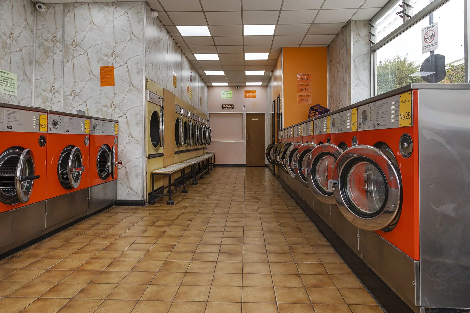 Uxbridge Road Laundrette, London, W12