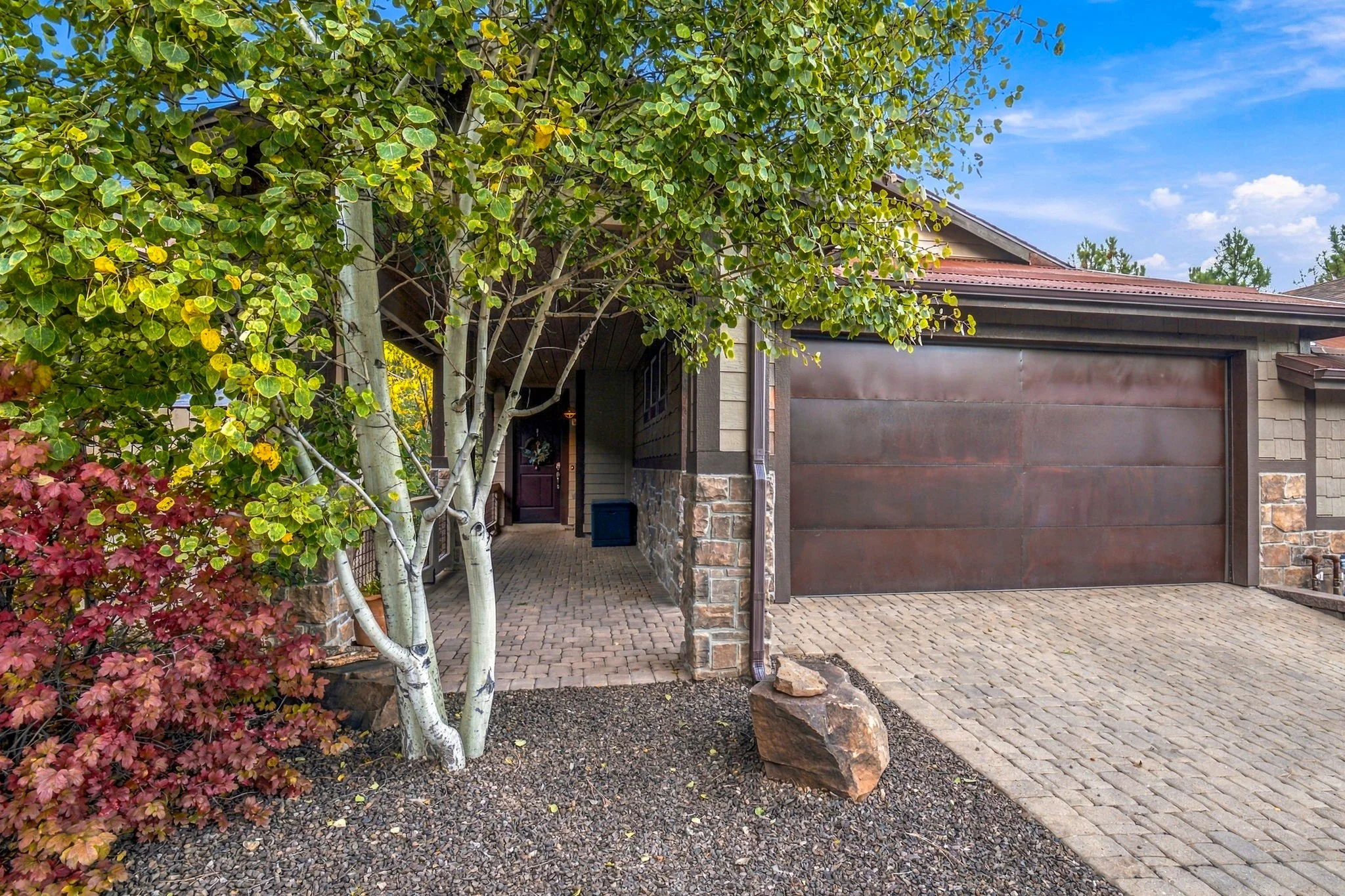 3-web-or-mls-596ForestView-64.jpg