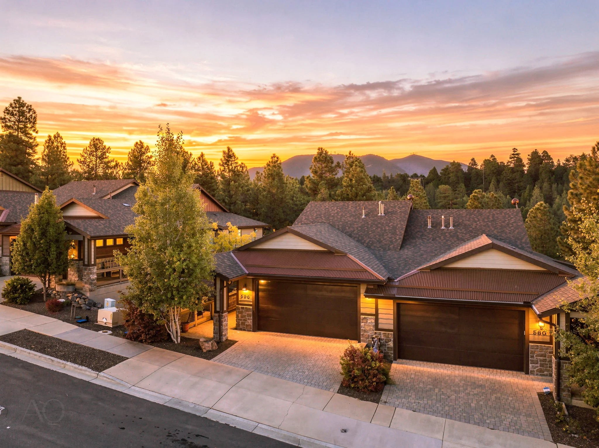 1-web-or-mls-596ForestView-67.jpg
