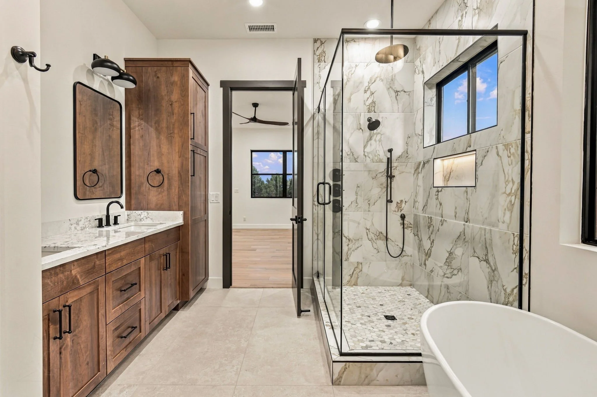 13-web-or-mls-8583TallTales-AQC-12.jpg