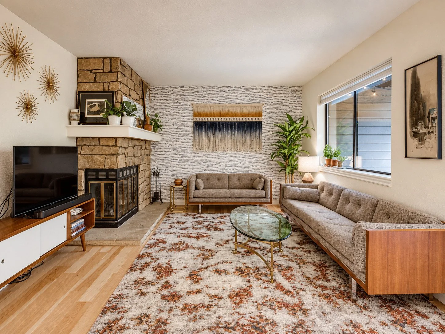 living_room_fireplace_portfolio_master.jpg
