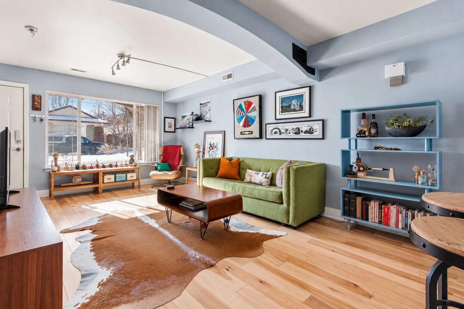 living_room_portfolio_02.jpg