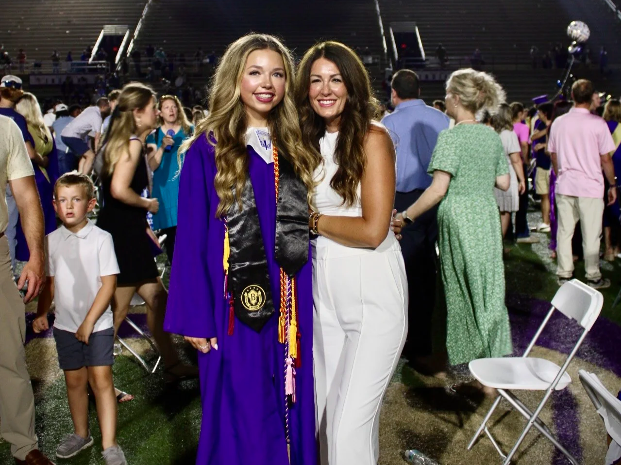 5 Things Senior Moms Need to Know Before Senior Year Gets Away From You
