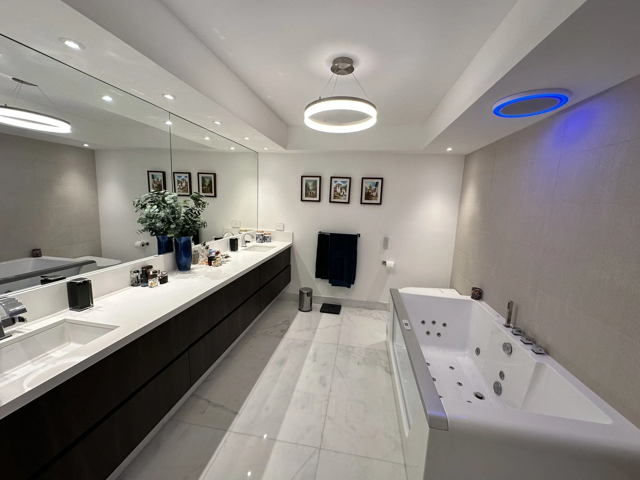 An image of the Cultural Center.