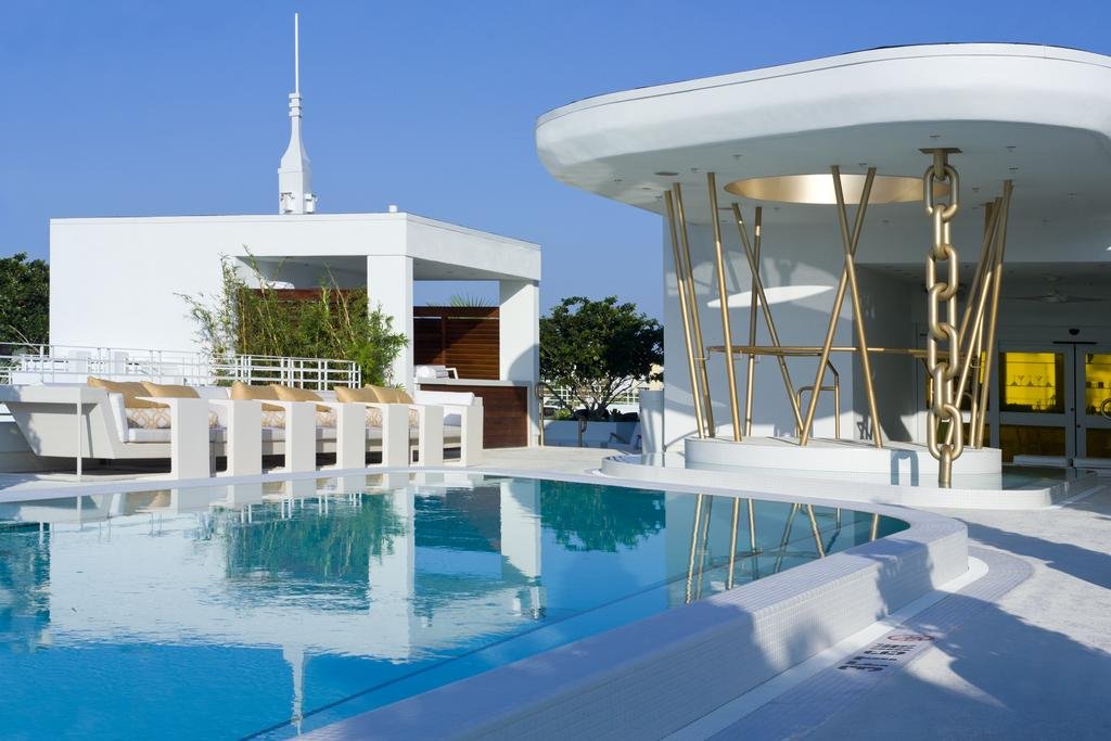 An image of the Float House.