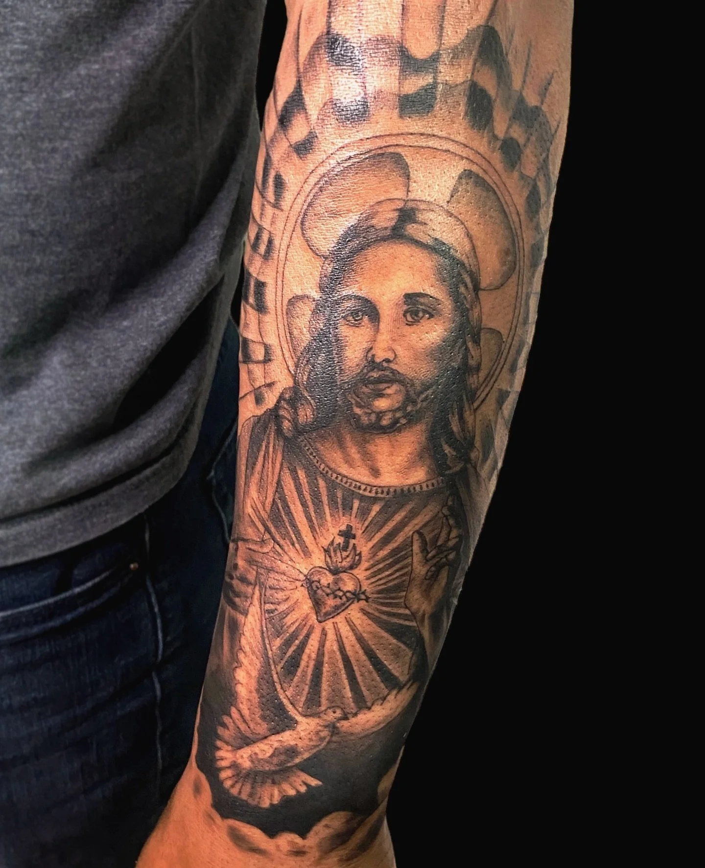 Jesus forearm piece.

Private Studio located in Monterey Park, CA. 10 minutes from DTLA.

By appointment. Deposit required.

To book message or text 6264820323

Thank you