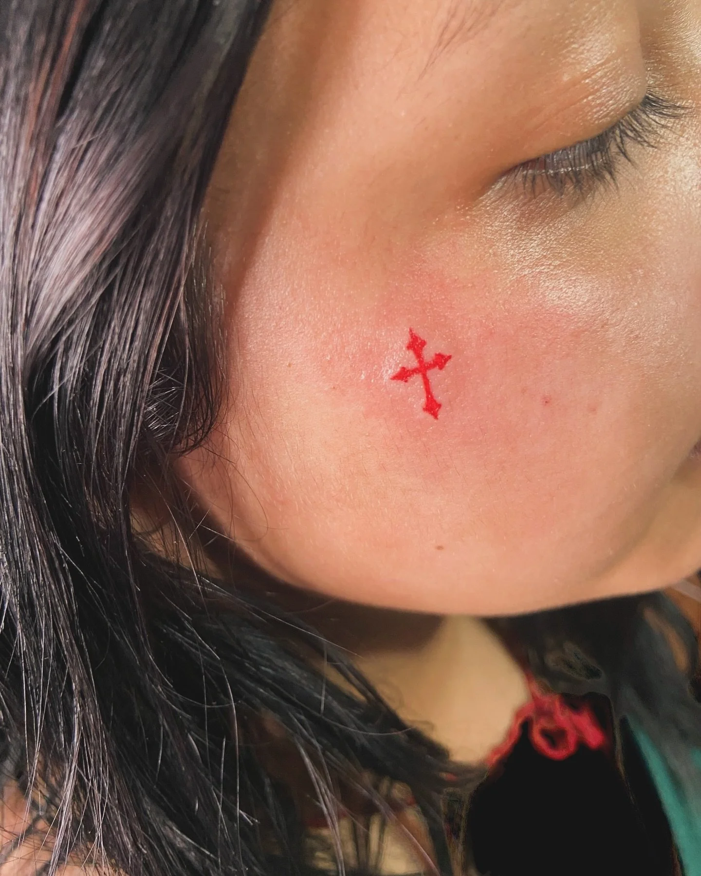 Tiny cross tattoo.

Private Studio located in Monterey Park, CA. 10 minutes from DTLA.

By appointment. Deposit required.

To book message or text 6264820323

Thank you