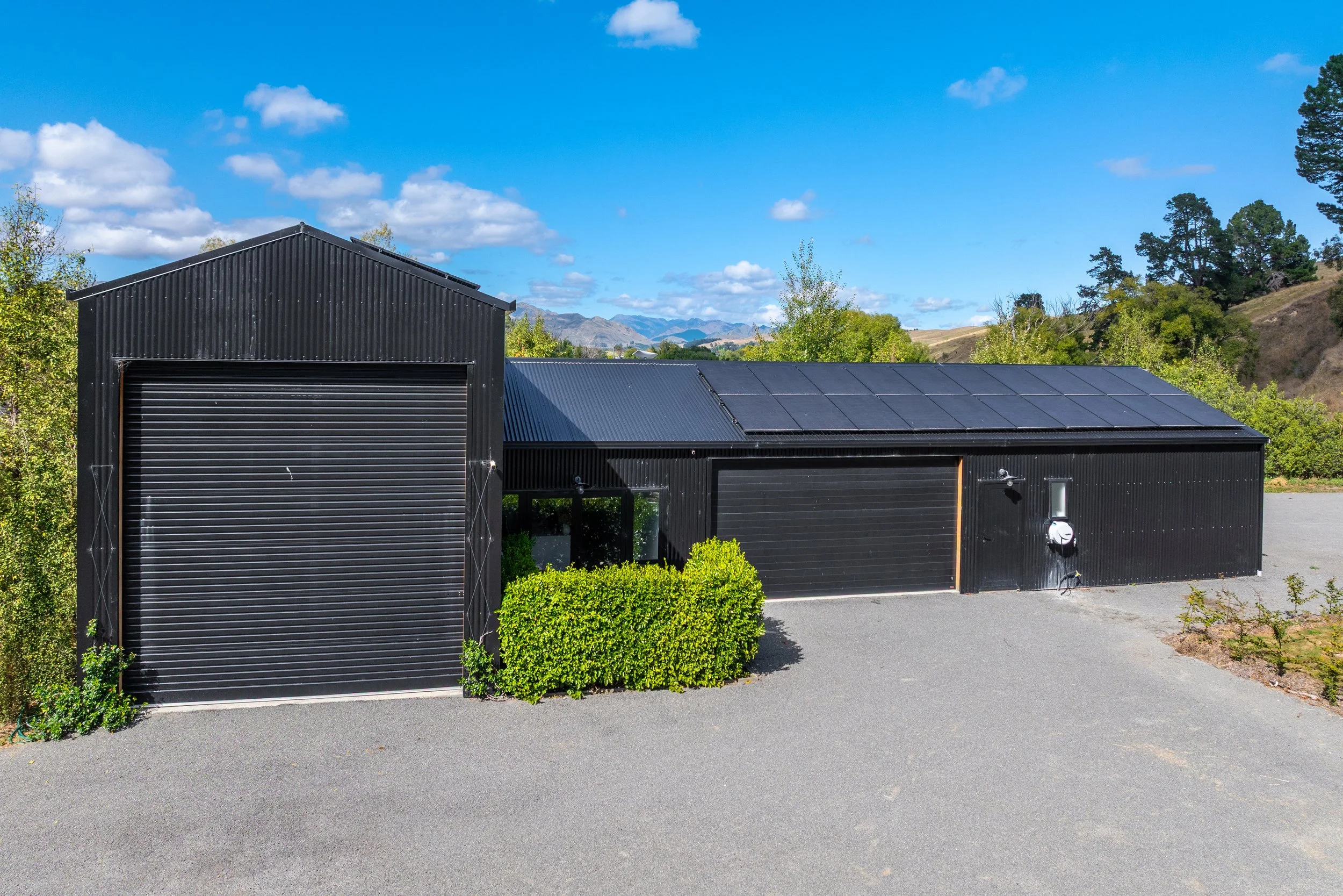0101 264 Hawkesbury Rd.jpg