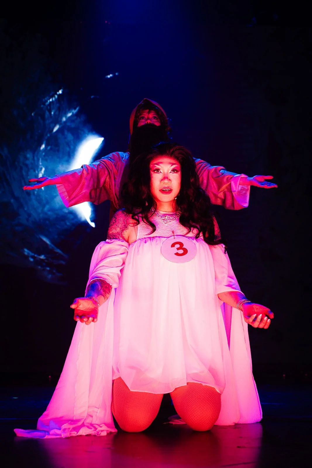 Kiki+Queens+-+Pageant+-+Scene+10-18_websize.jpg