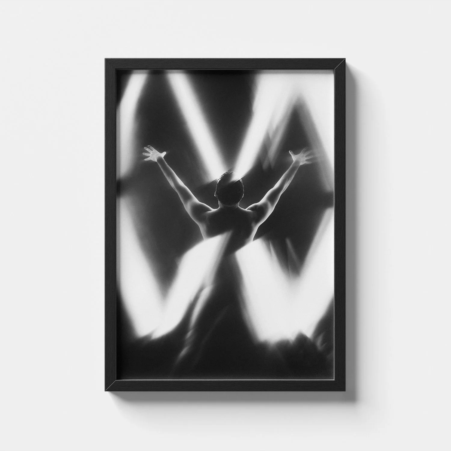 _mockup vertical Reach.jpg