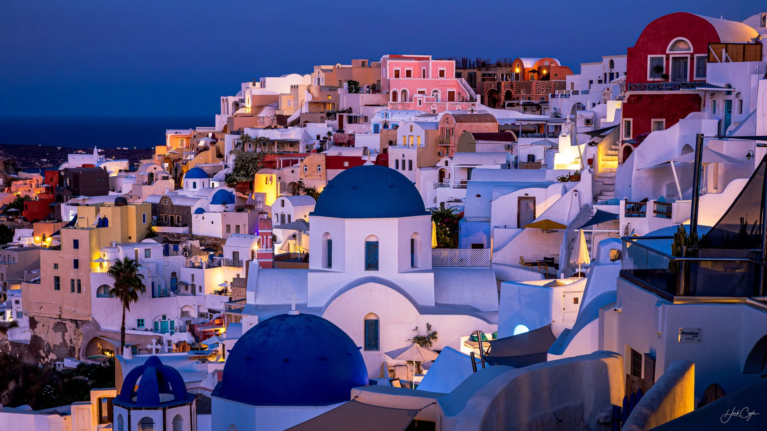 22-09-14 HC AM Santorini morning-0488220913- PS Edit.jpg