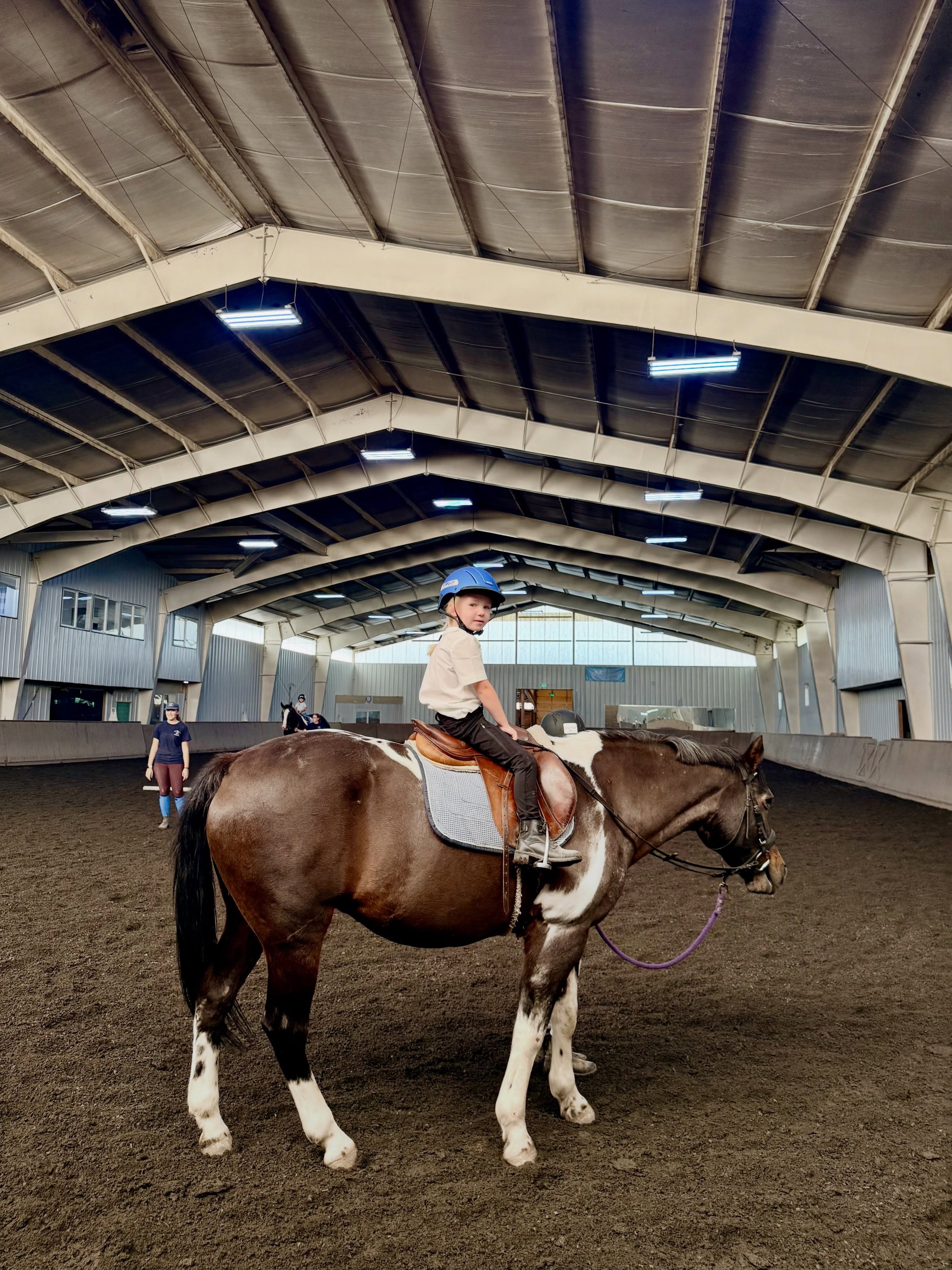 Margot&rsquo;s first riding showcase 🖤 We&rsquo;re so proud of you!!