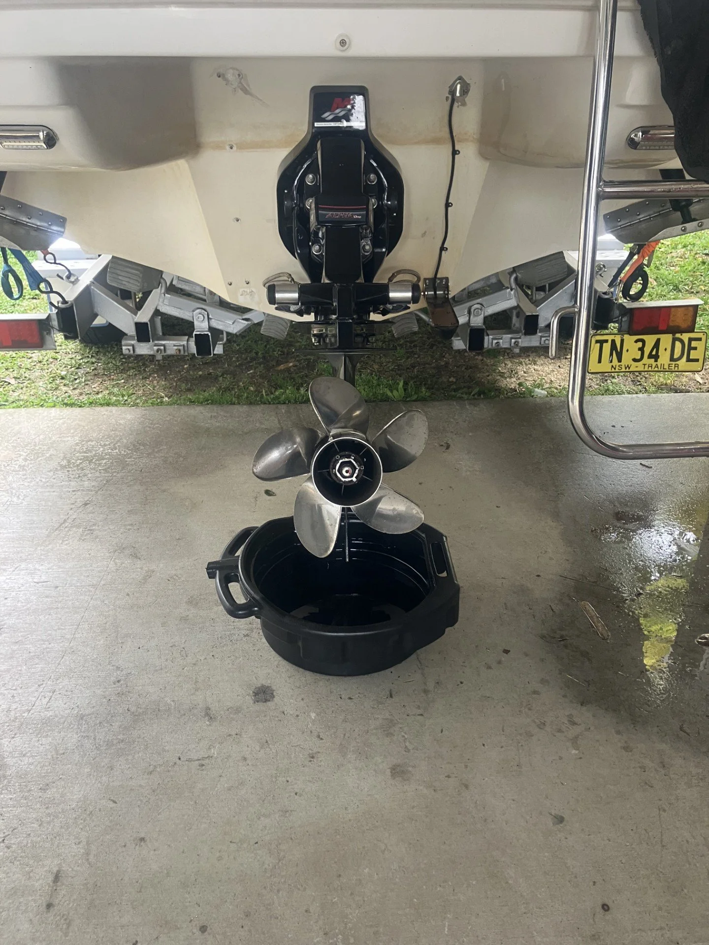 Boat engine - stern drive