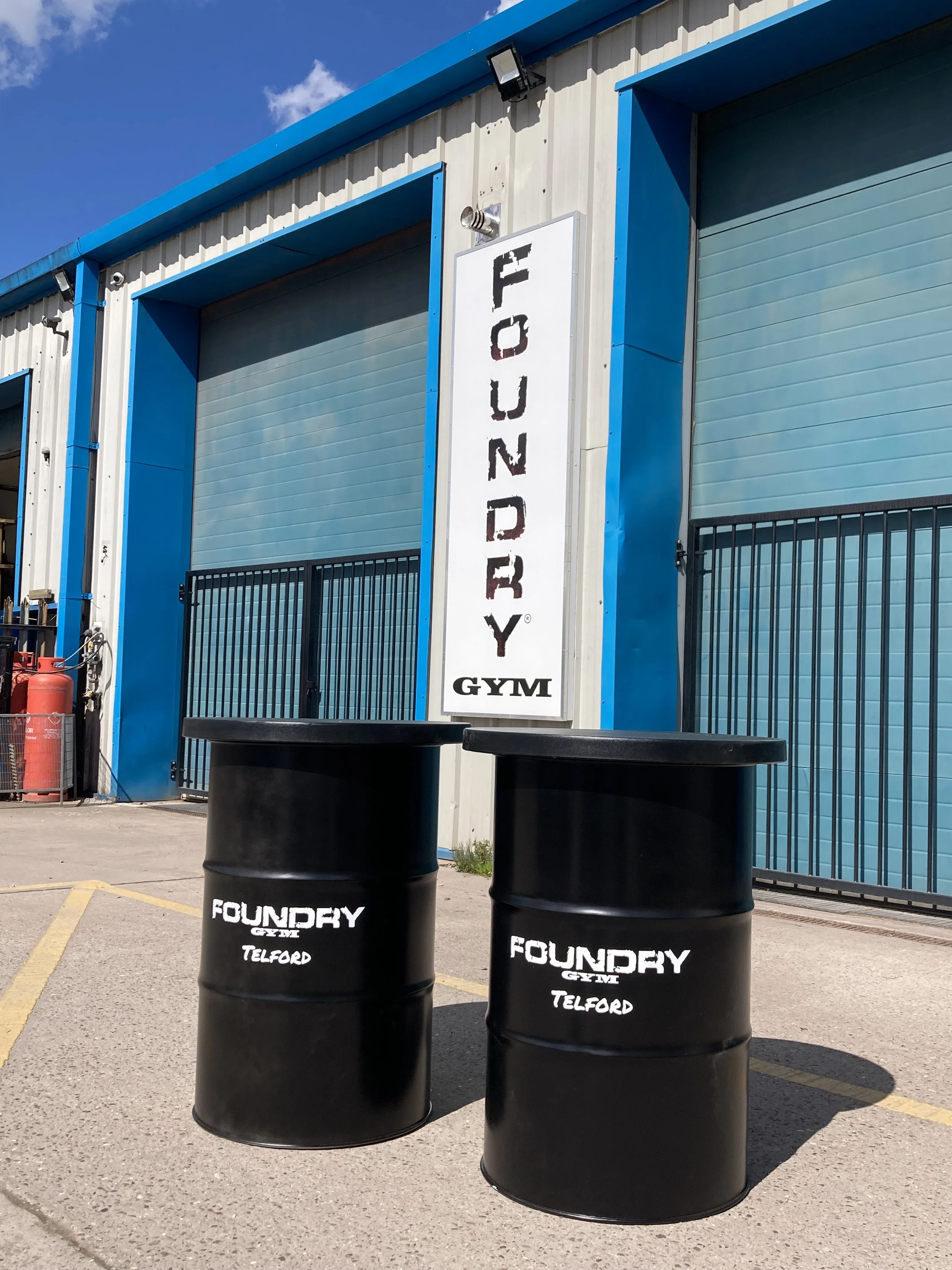 Foundry gym display barrels 