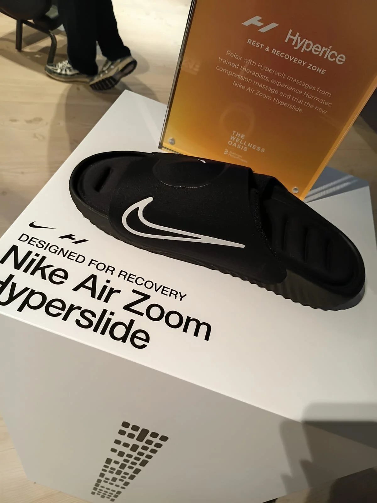 Nike Hyperslide Display