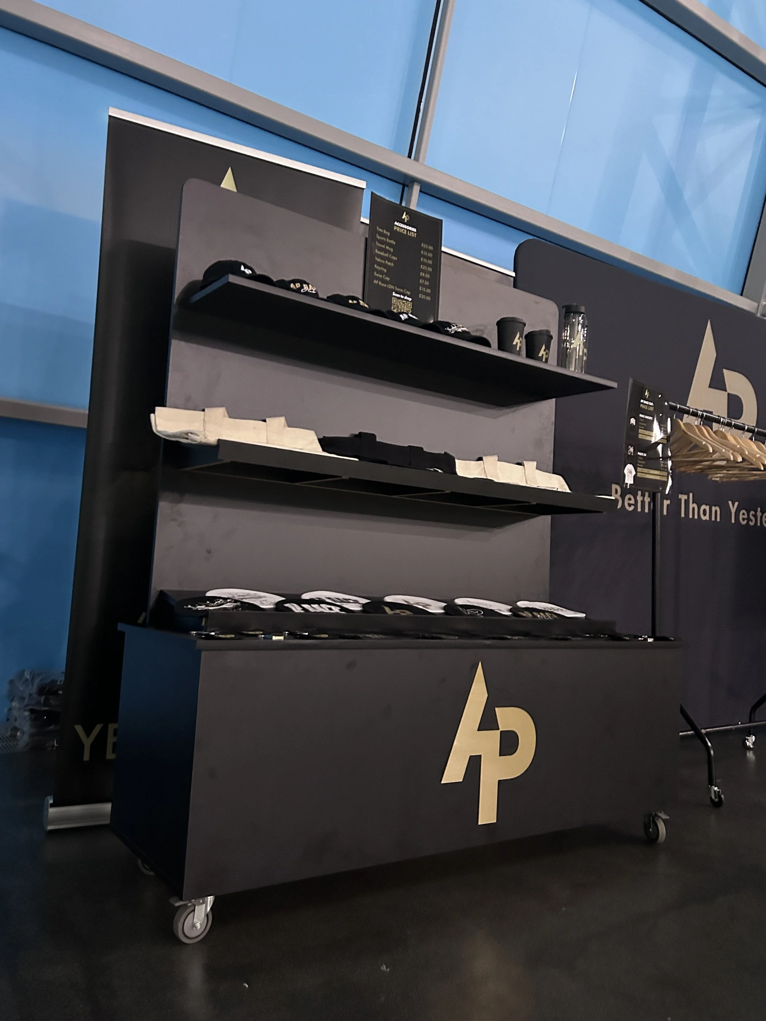 AP Race transportable store display