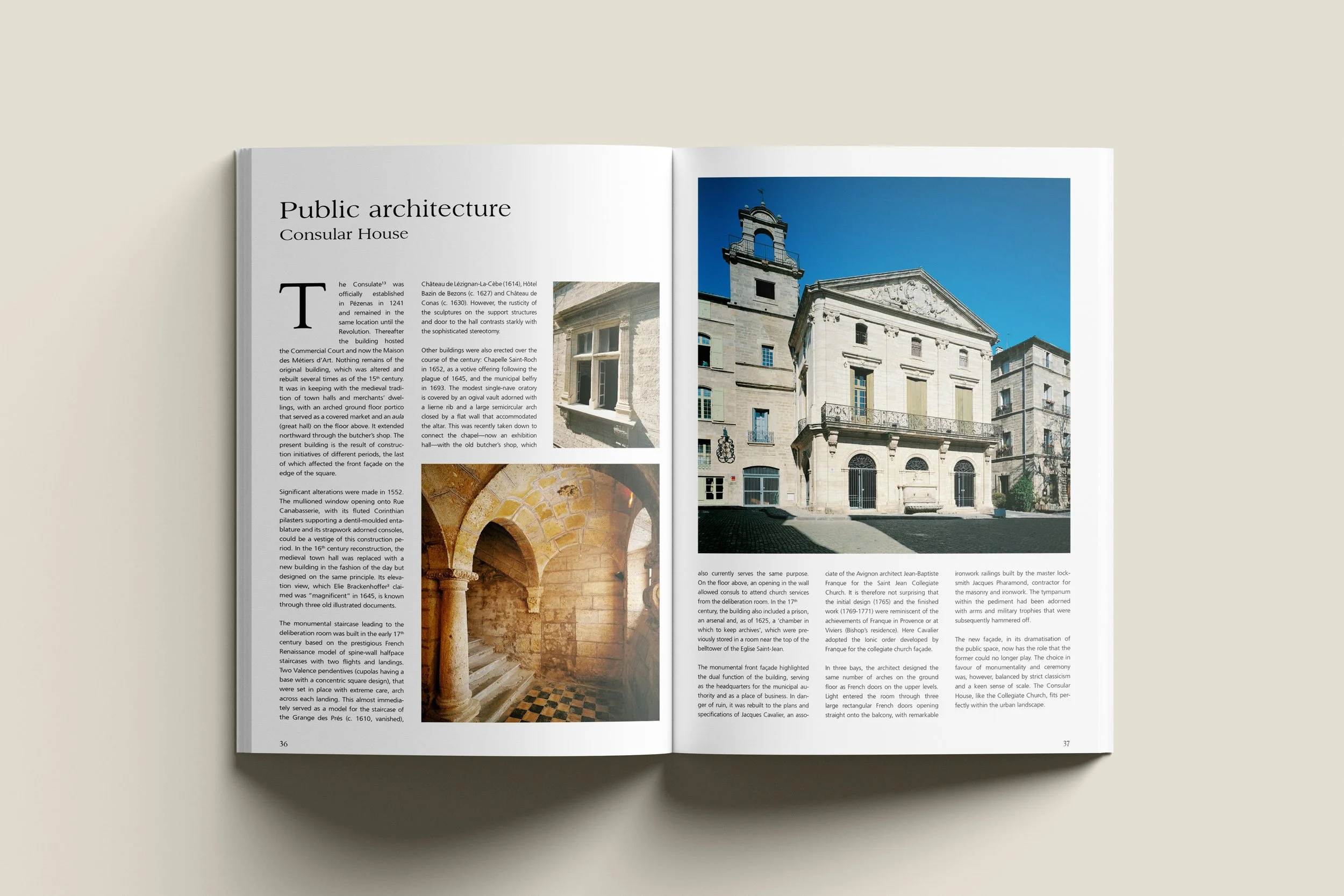 Design éditorial de "Pézenas, Architectural Heritage" pour ACPLR éditions (2014) par le studio Faire Signe : public architecture, consular house