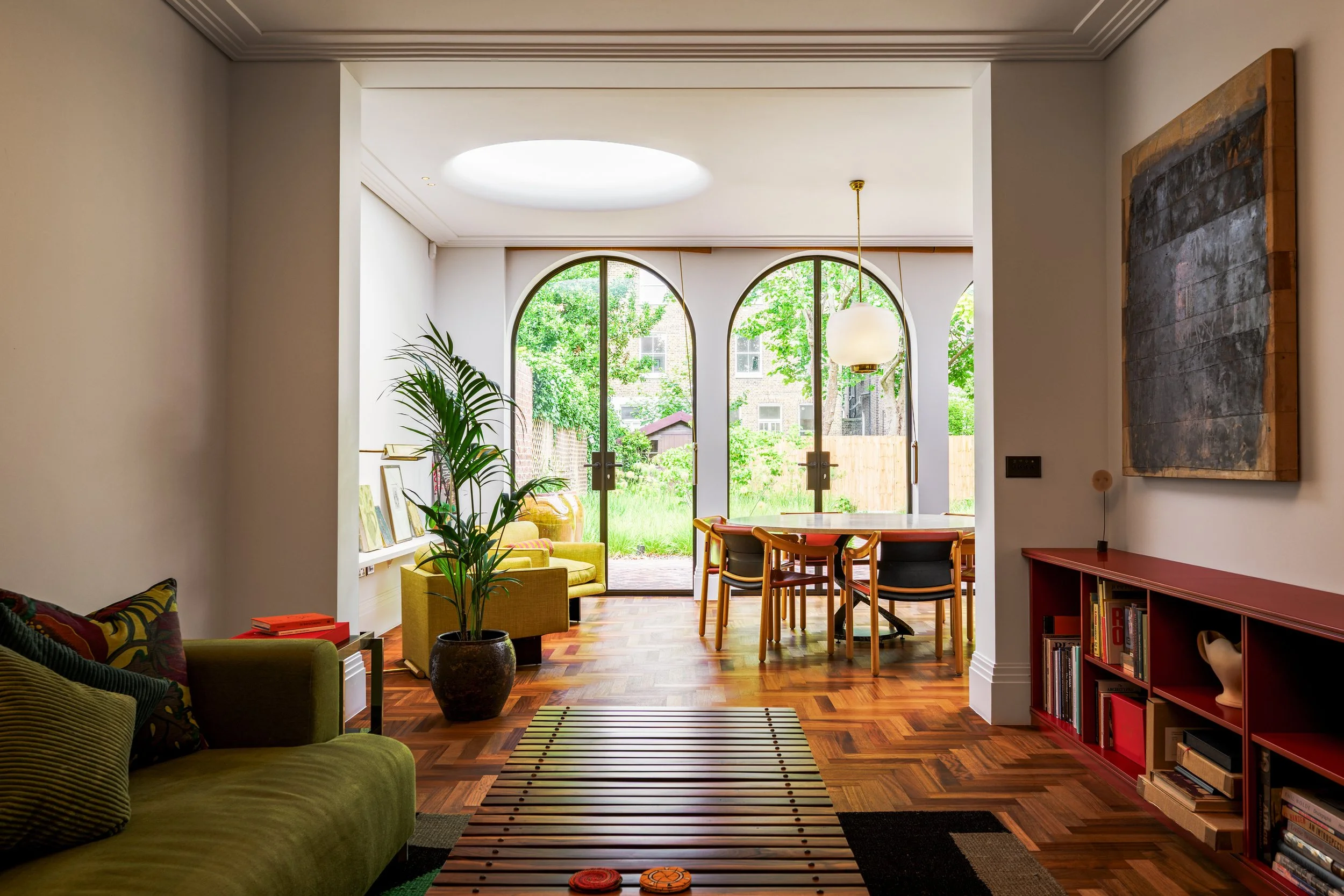 Interior view of dining room at Maida Vale 2