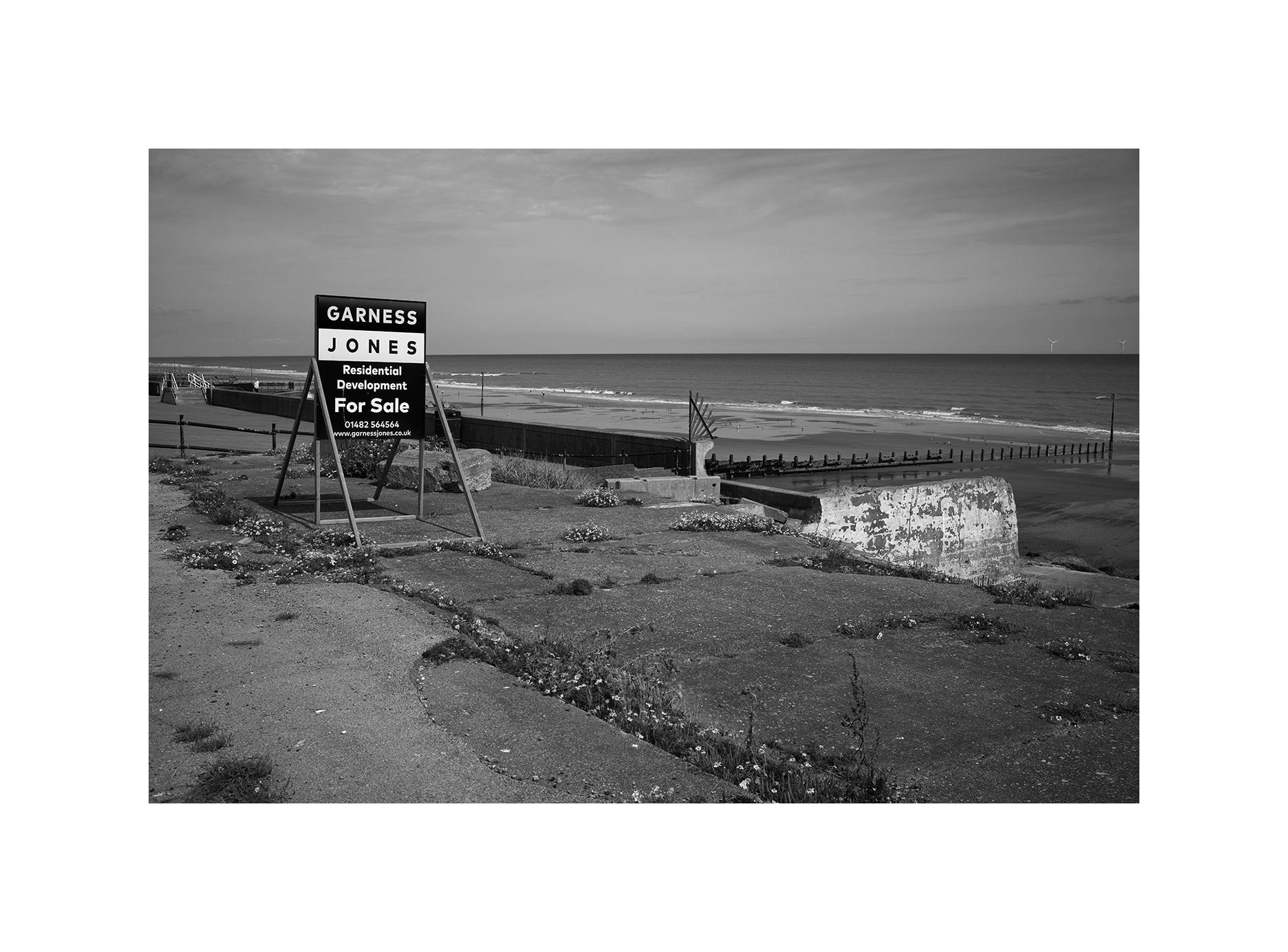 An hour to spare in Withernsea, East Riding of Yorkshire..

#Withernsea
#Leica 
#Coast 
#SeasideTown