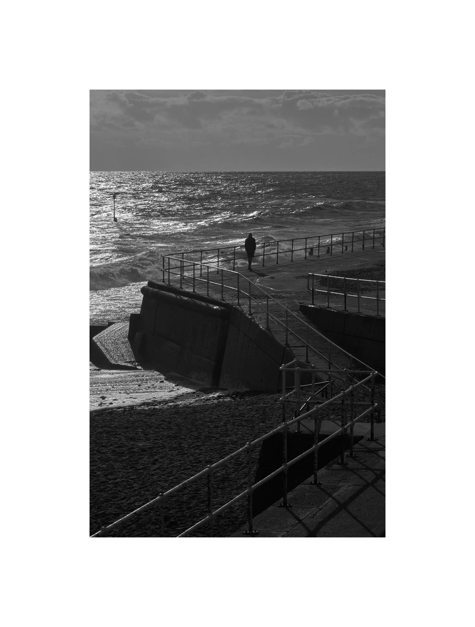 Hornsea - October 2026

#Leica 
#Watchingthesea
#Promenade
#Hornsea