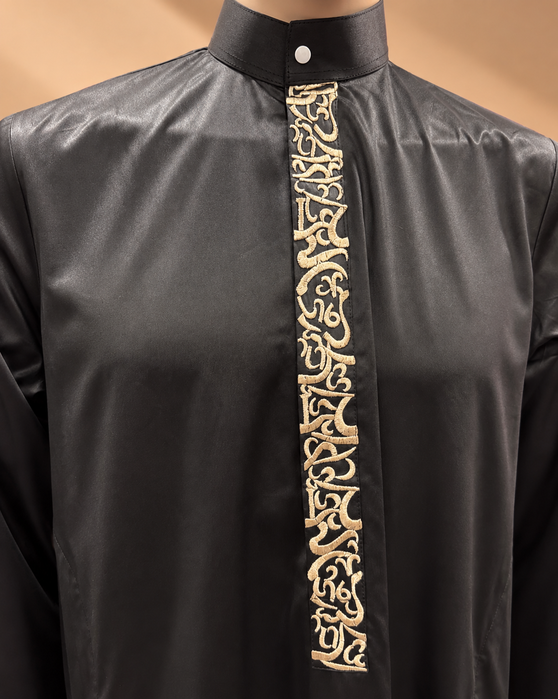 alphabet-black-closeup.png