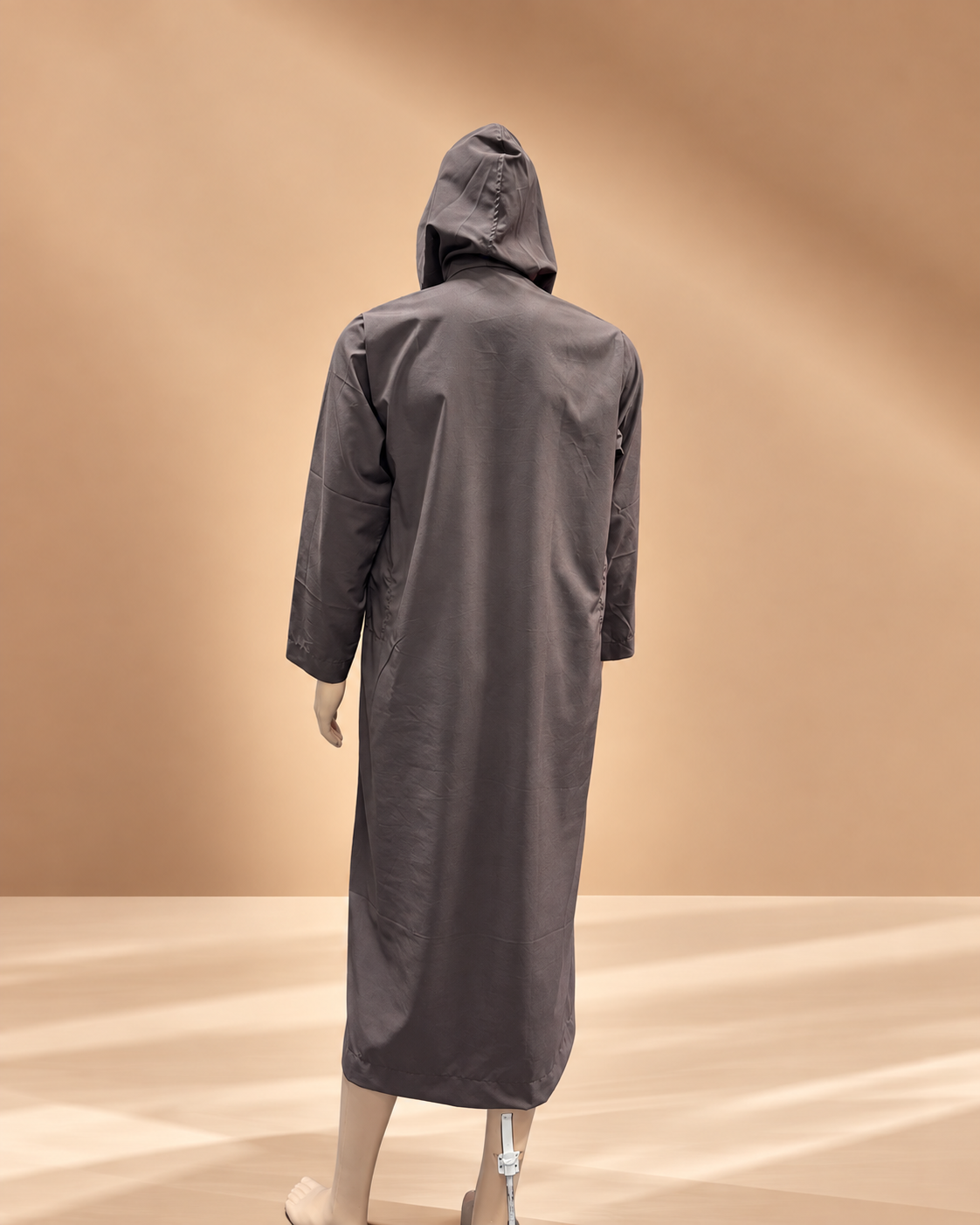 hoodiethobe-brown-back.png