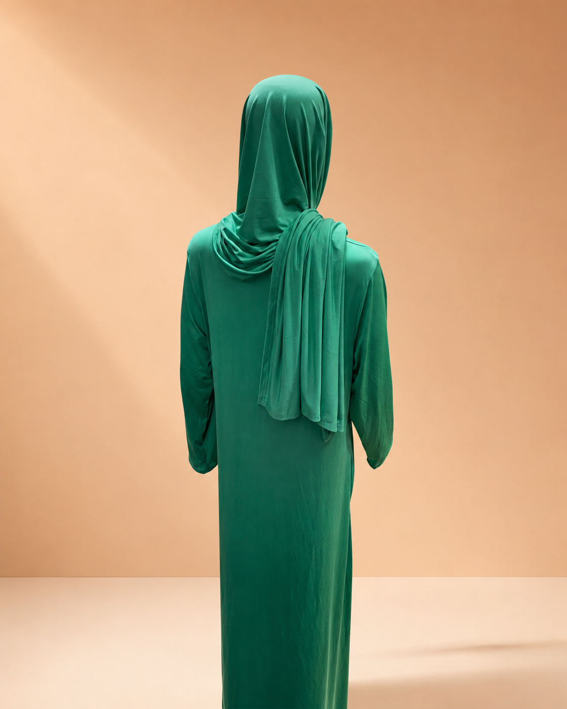 abaya-green-back.png