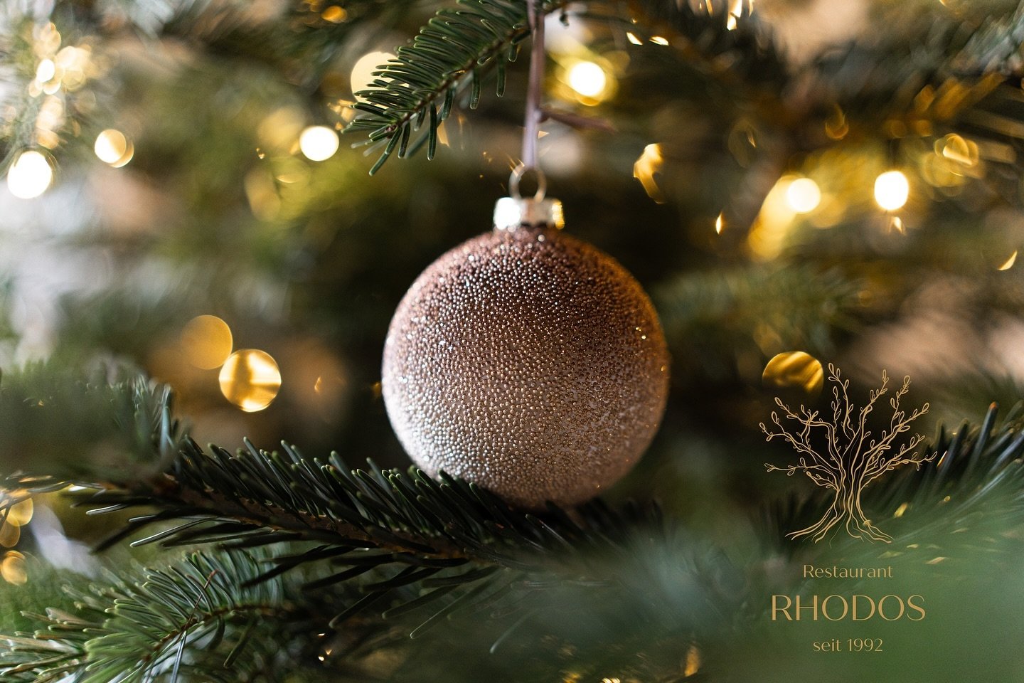 Das Rhodos - Team w&uuml;nscht euch allen eine wundervolle, besinnliche Zeit. Ob ihr Weihnachten feiert, oder auch nicht - nehmt euch Zeit mit euren Liebsten. Von Herzen w&uuml;nschen wir Liebe, Gesundheit und Frieden auf Erden. 

Auf euch - Yiamas !