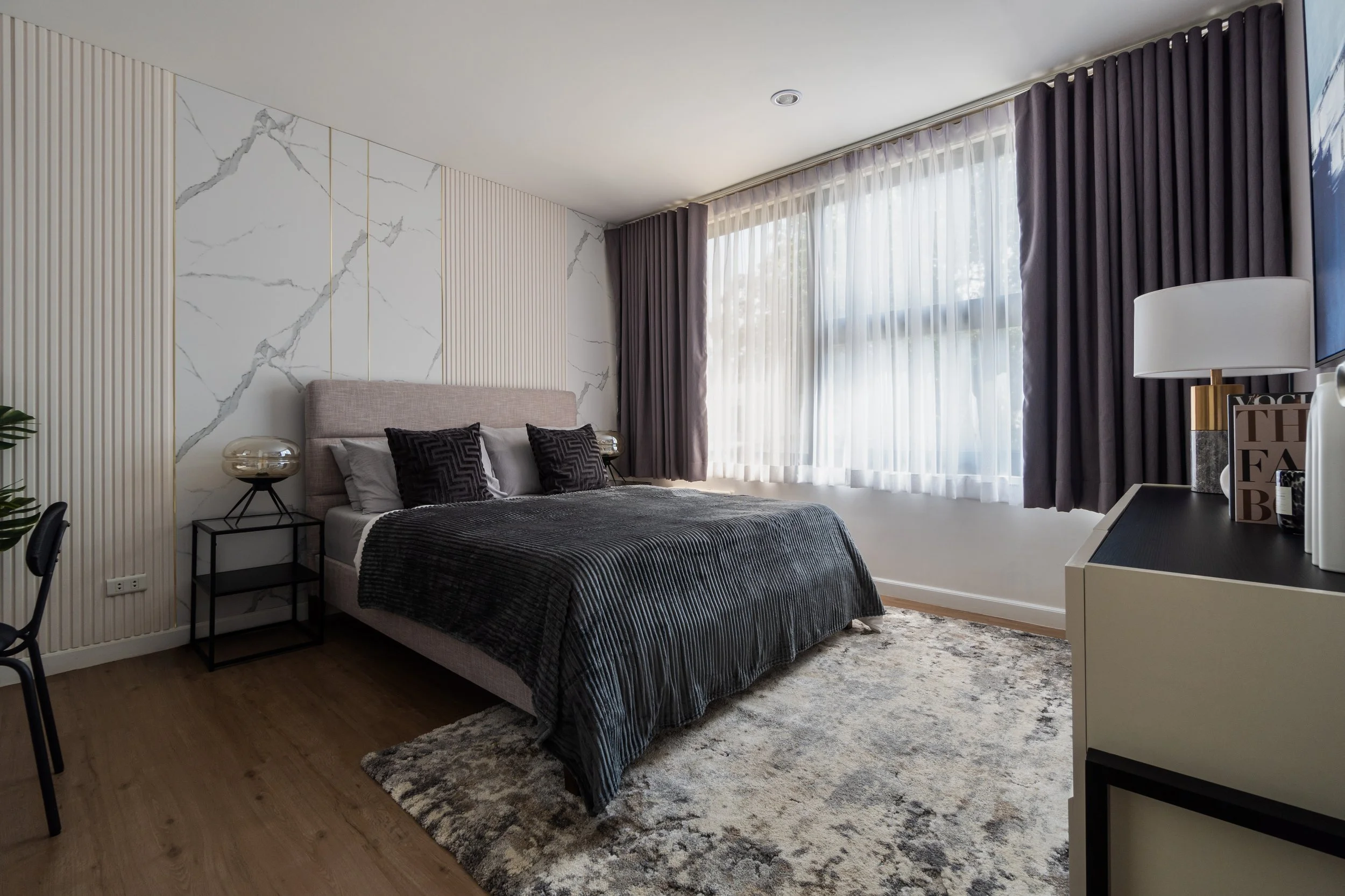Master bedroom (3).jpg
