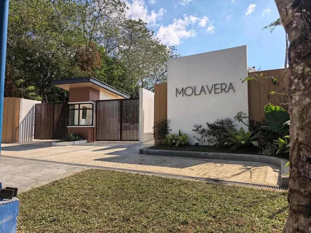 MOLAVERA - ANTIPOLO | ₱3M - ₱6M