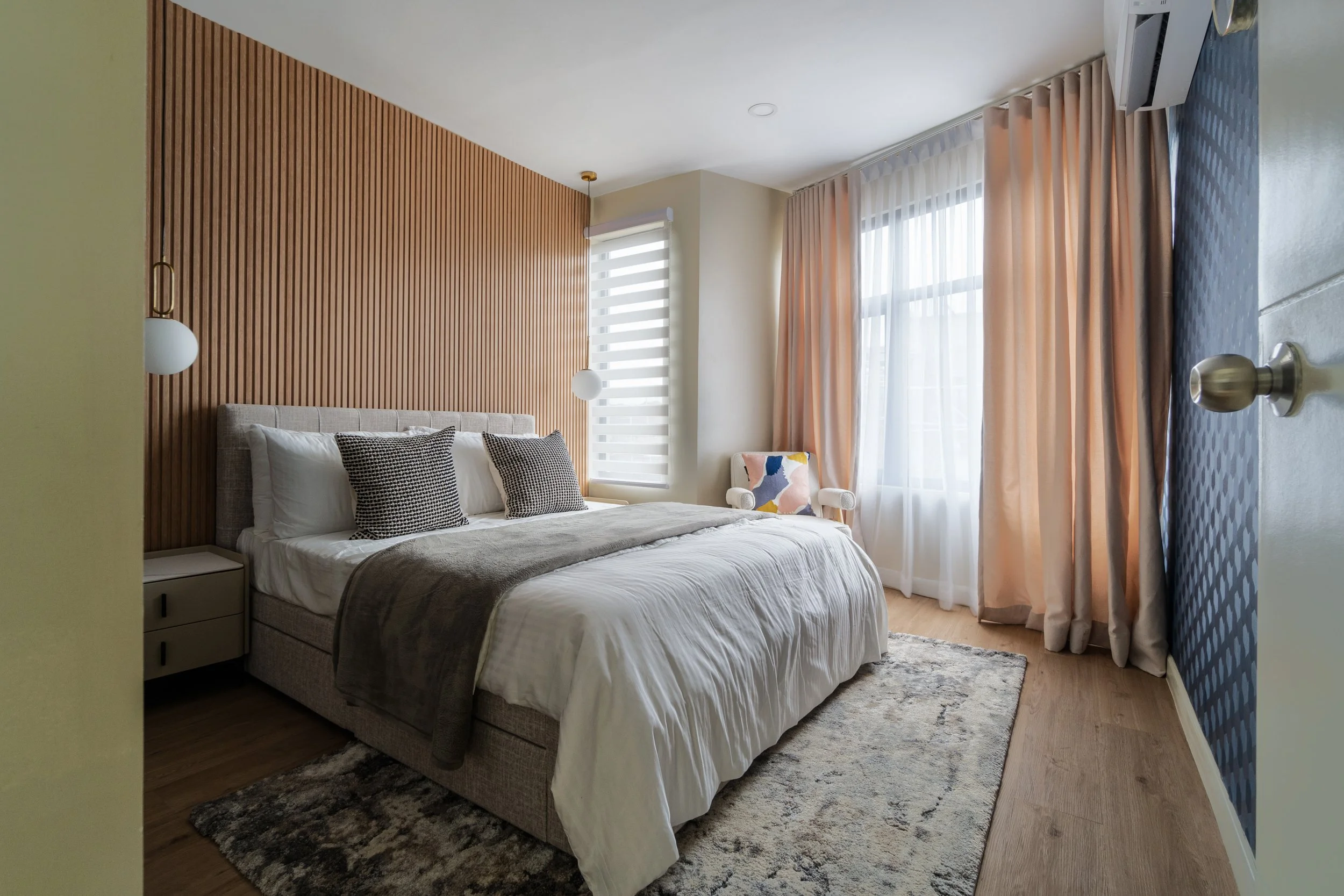 Master bedroom (9).jpg