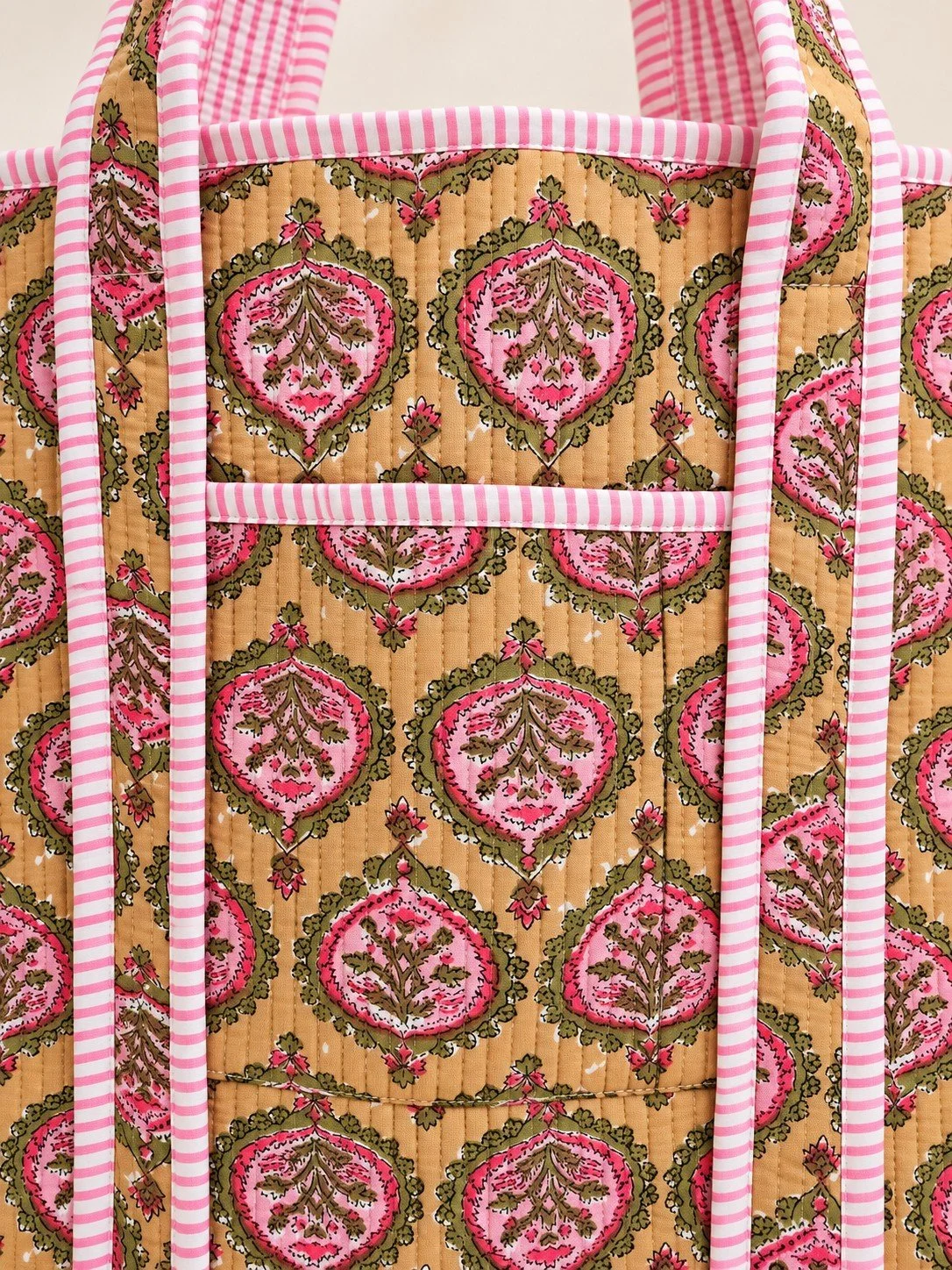 Quilted Pink Medallion Tote Detail.jpg
