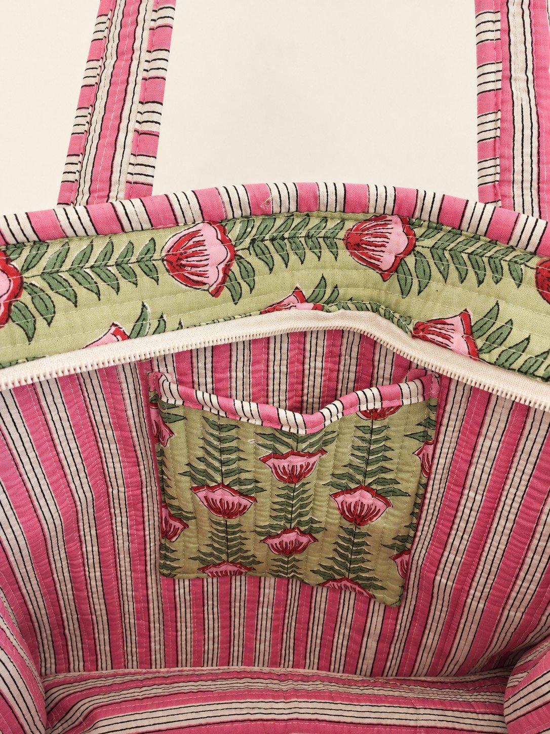 Quilted Floral Tote Interior.jpg