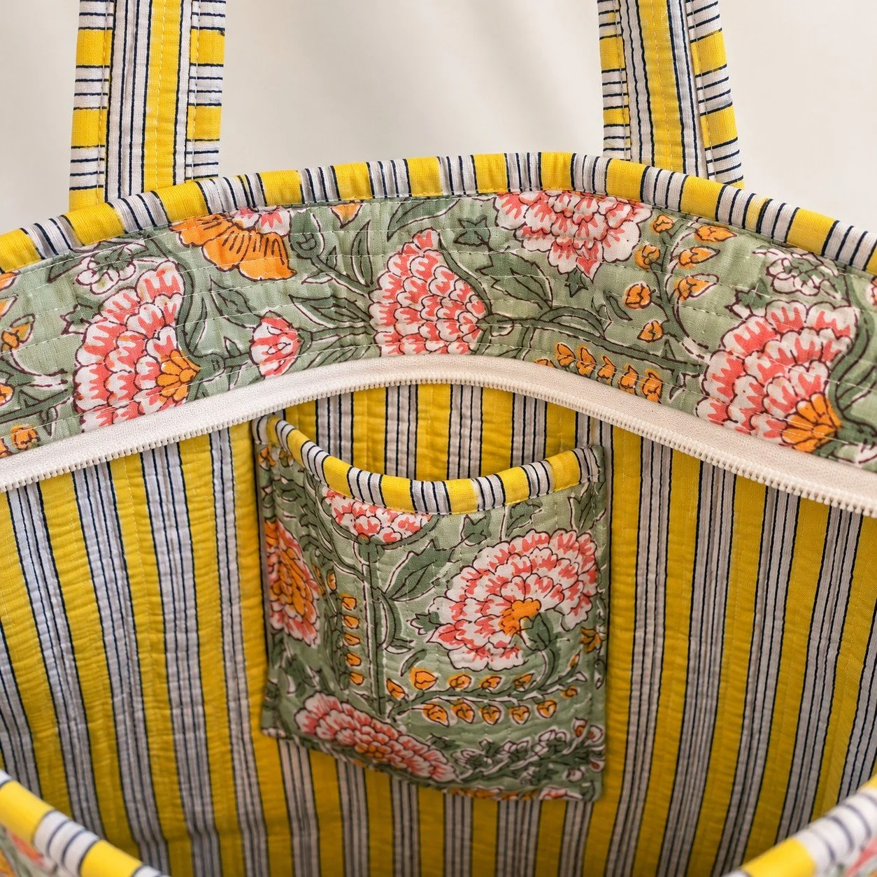 Quilted Floral Tote Interior.jpg