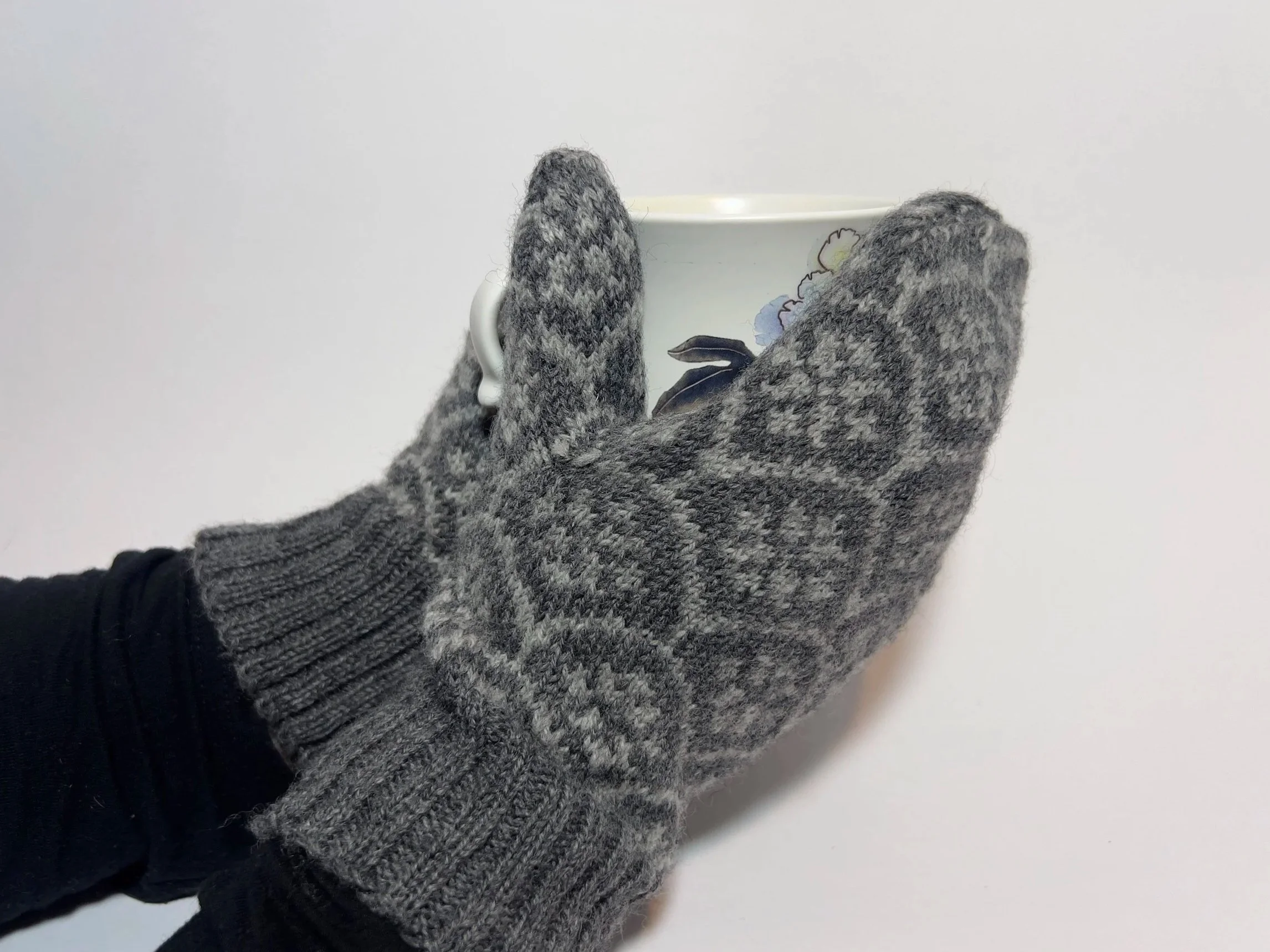 IMG_4607+2.jpg handmade wool mitten Homespun Knits