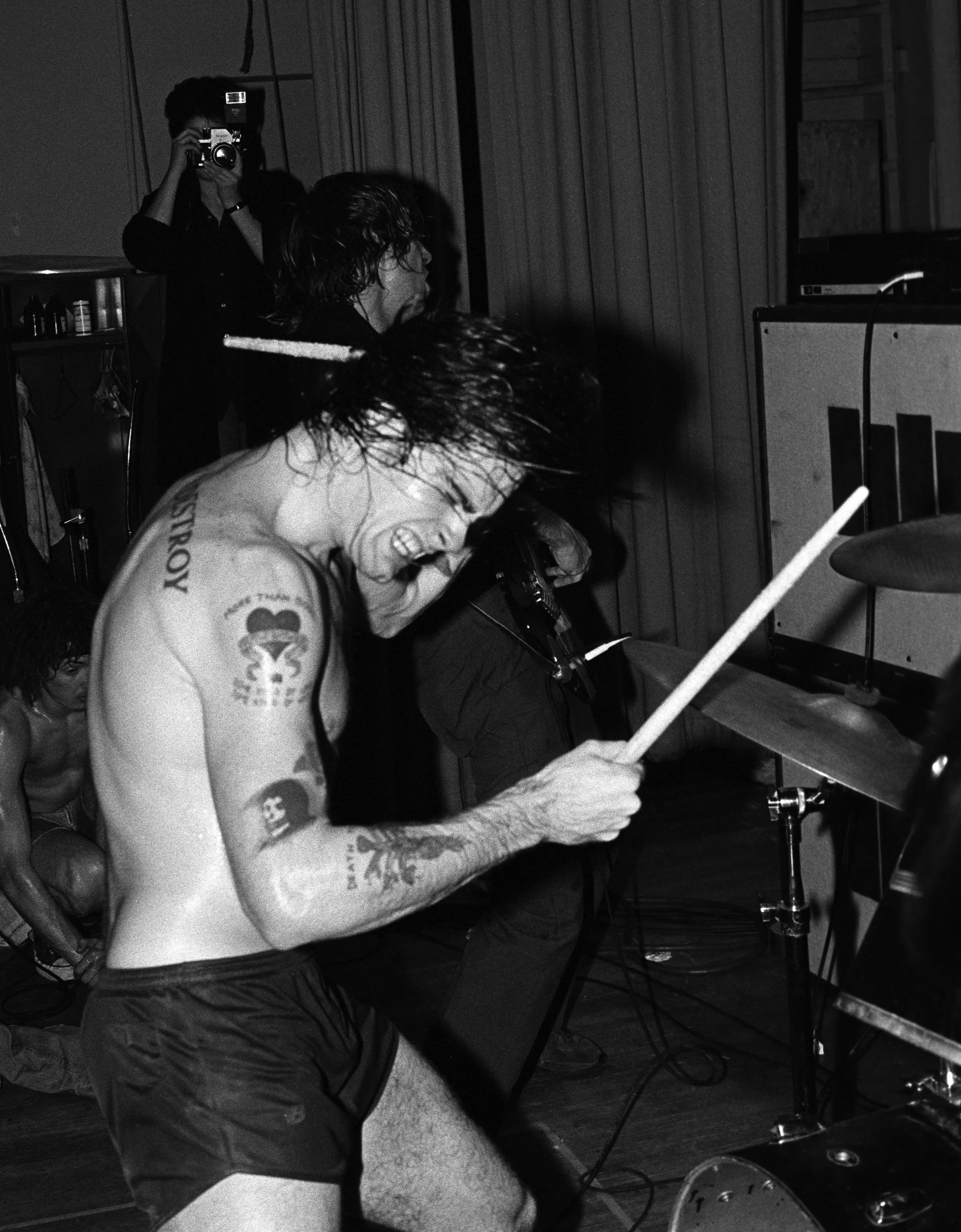 BLACK FLAG-09.jpg